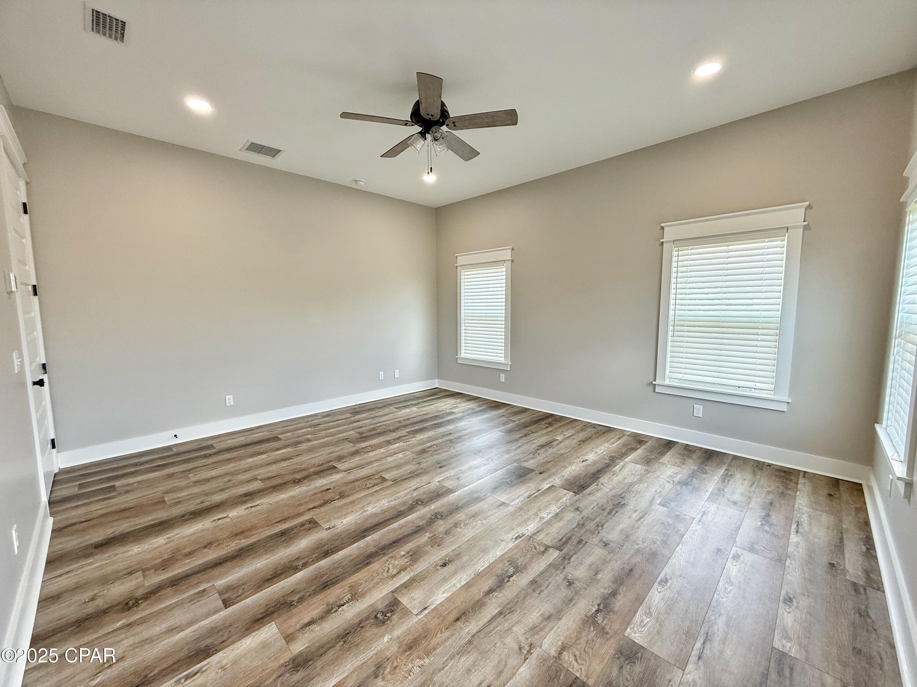 Image 20 For 3391 Grey Oak Way