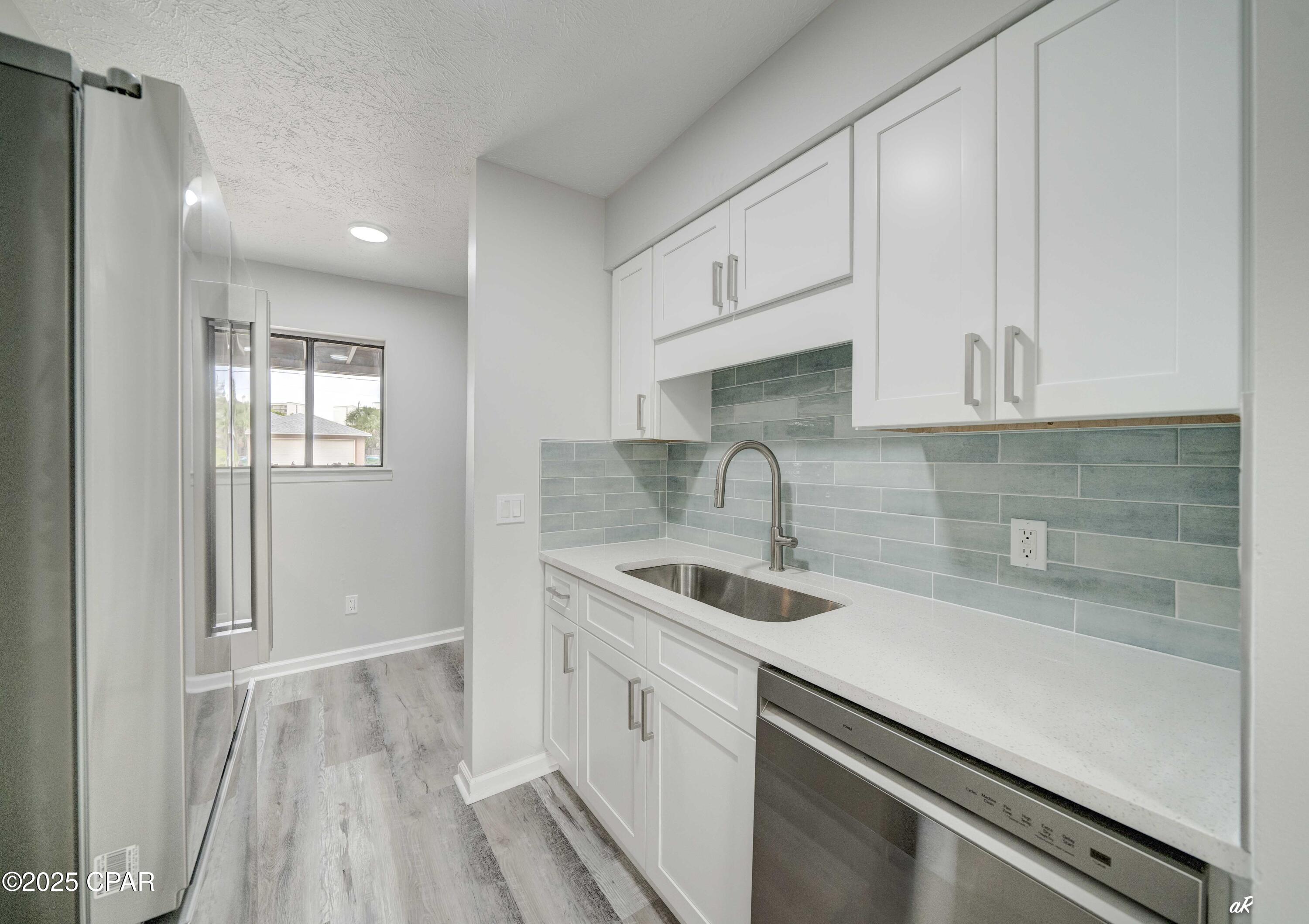 Image 23 For 6322 Pinetree Ave  A