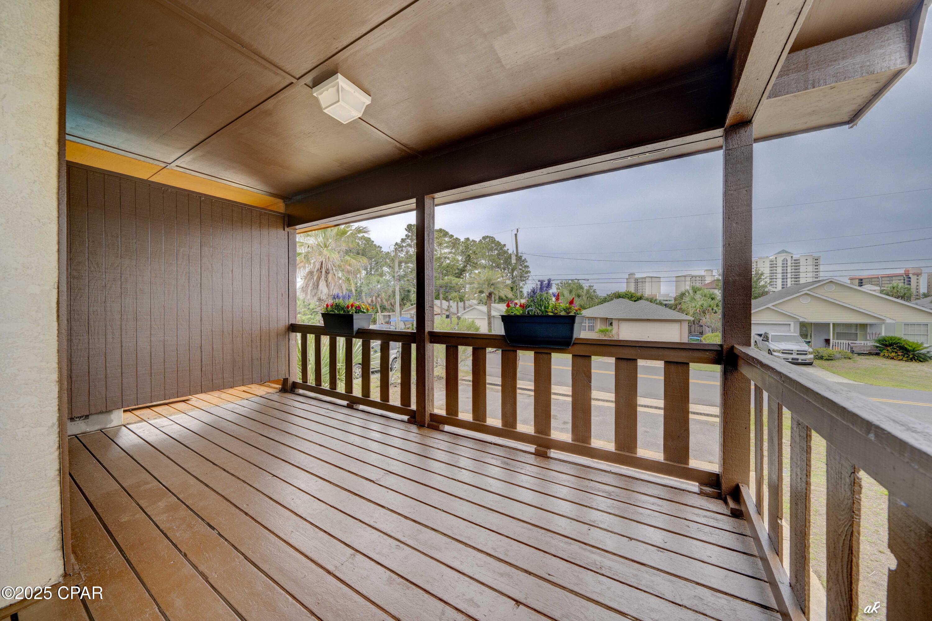 Image 8 For 6322 Pinetree Ave  A