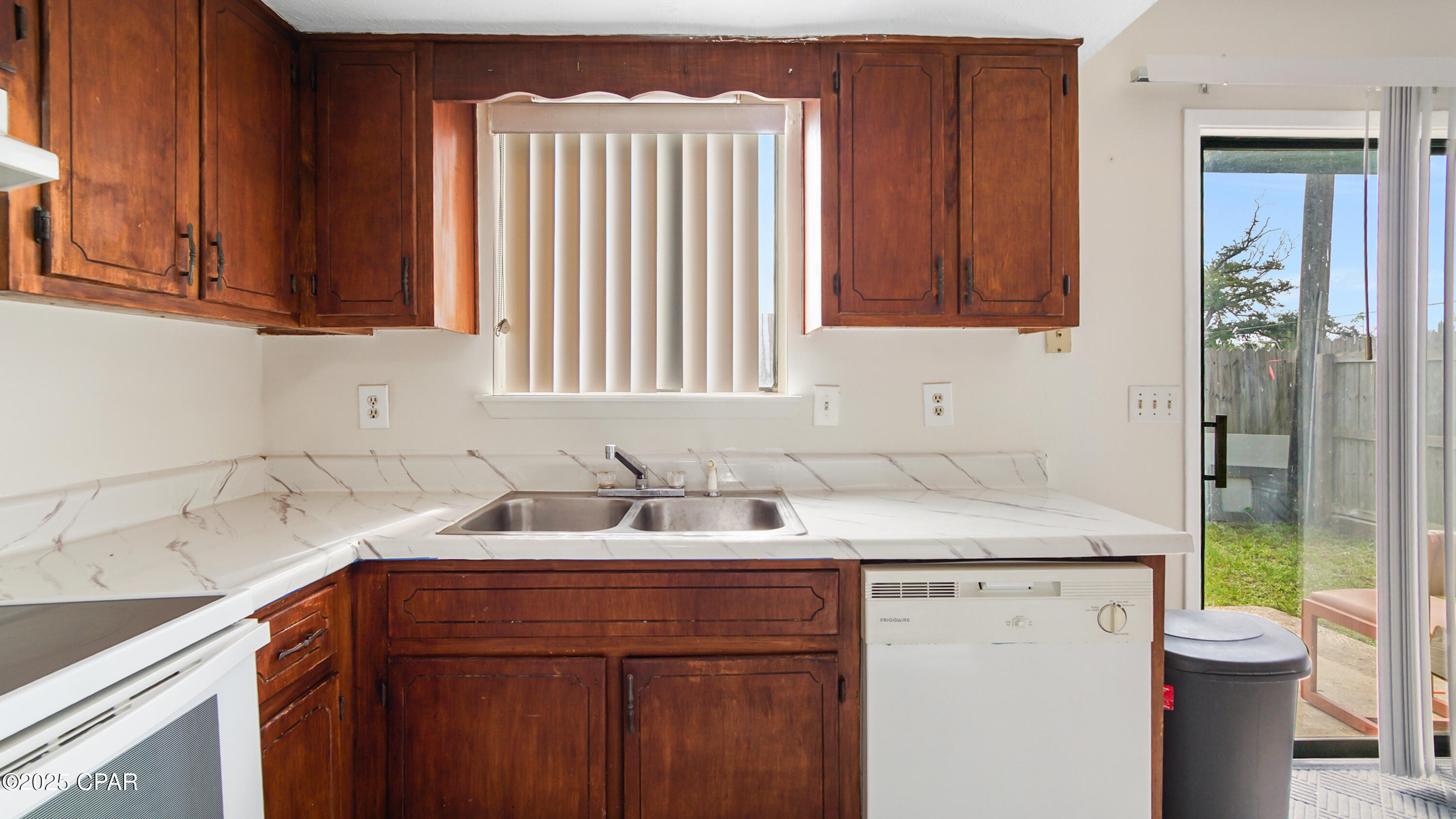 Image 32 For 5115 10th Street A,b,c,d