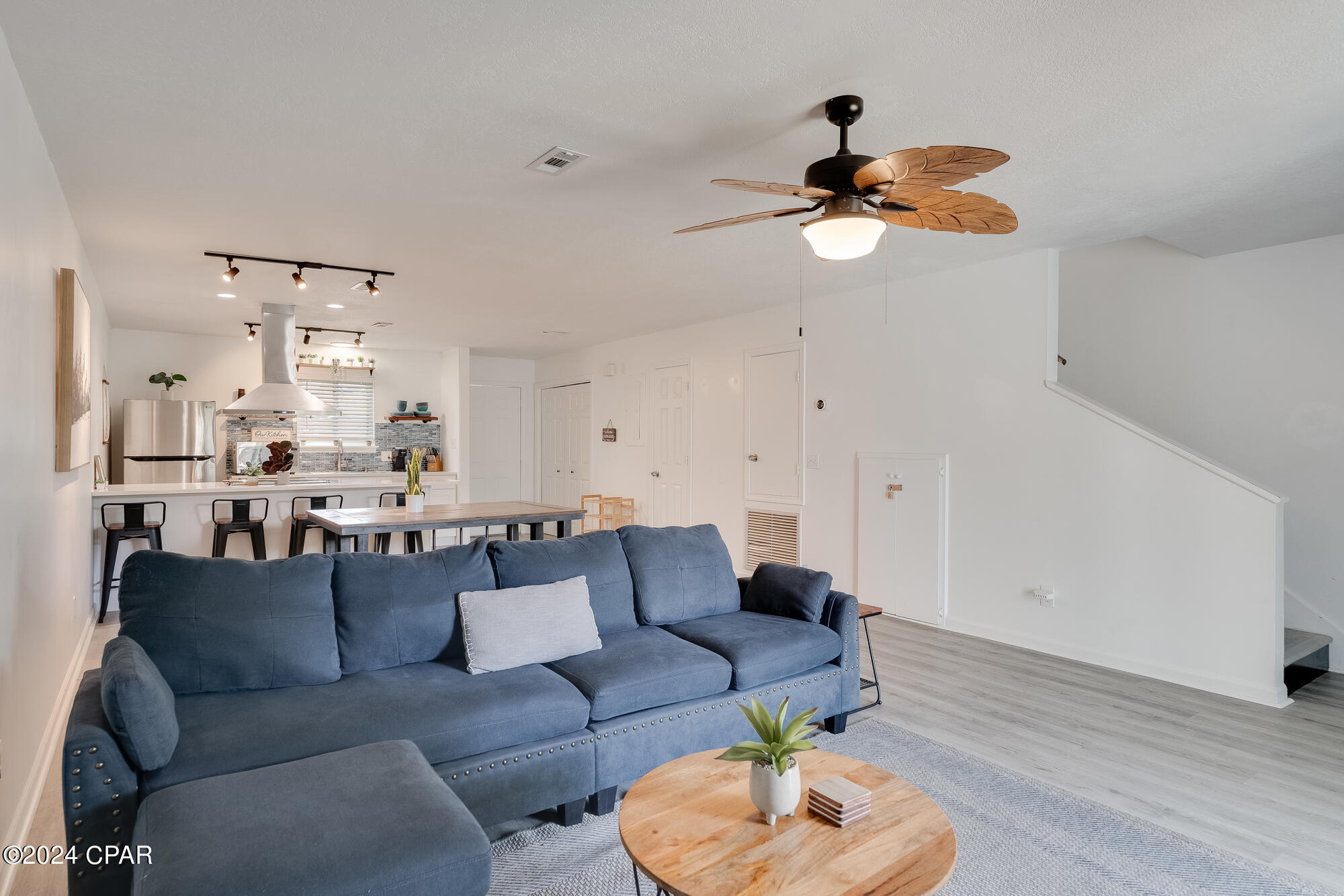 Image 11 For 6315 Hilltop Avenue