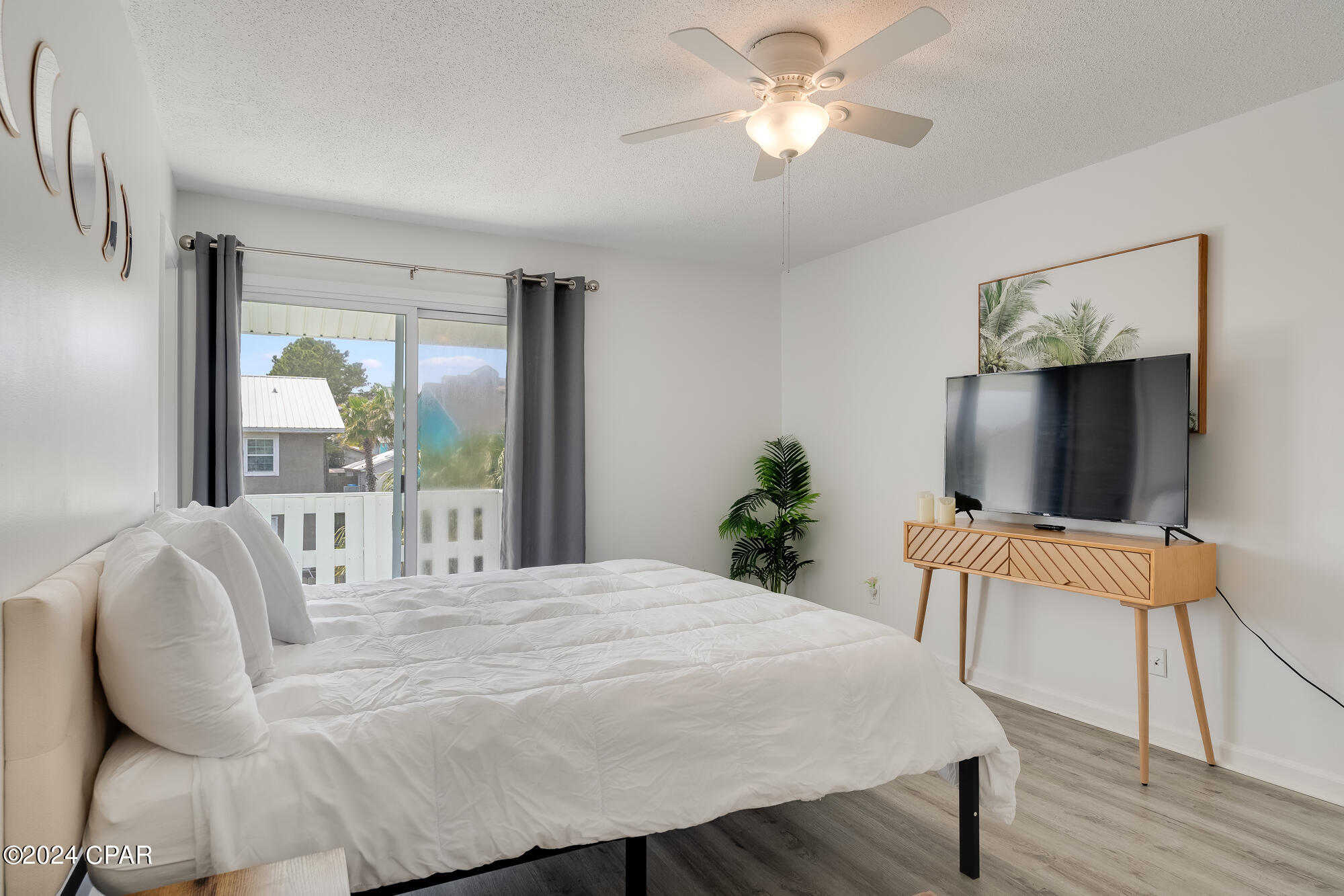 Image 13 For 6315 Hilltop Avenue