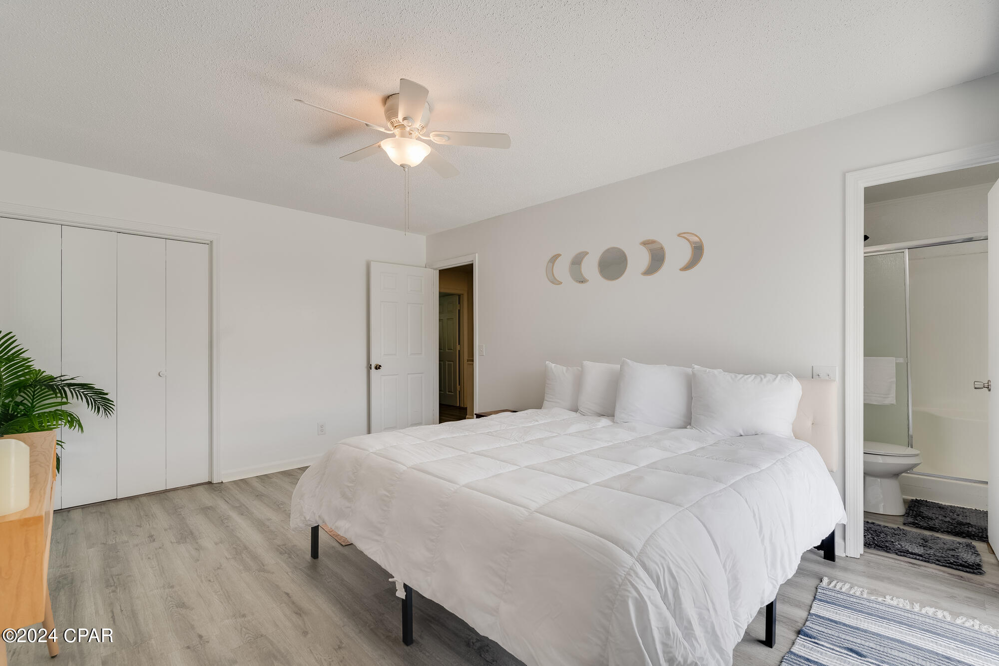 Image 15 For 6315 Hilltop Avenue