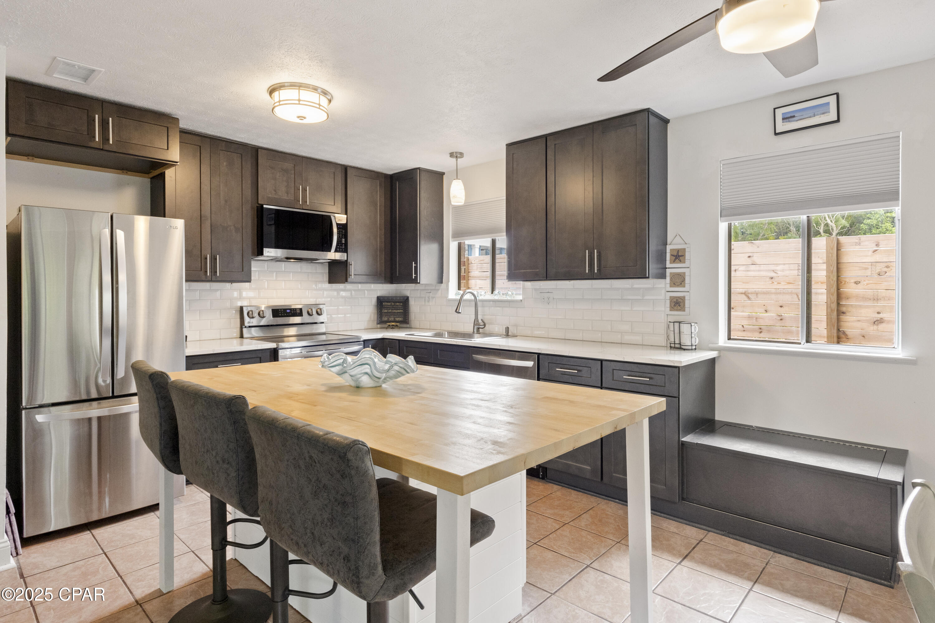 Image 11 For 19985 Alta Vista Drive