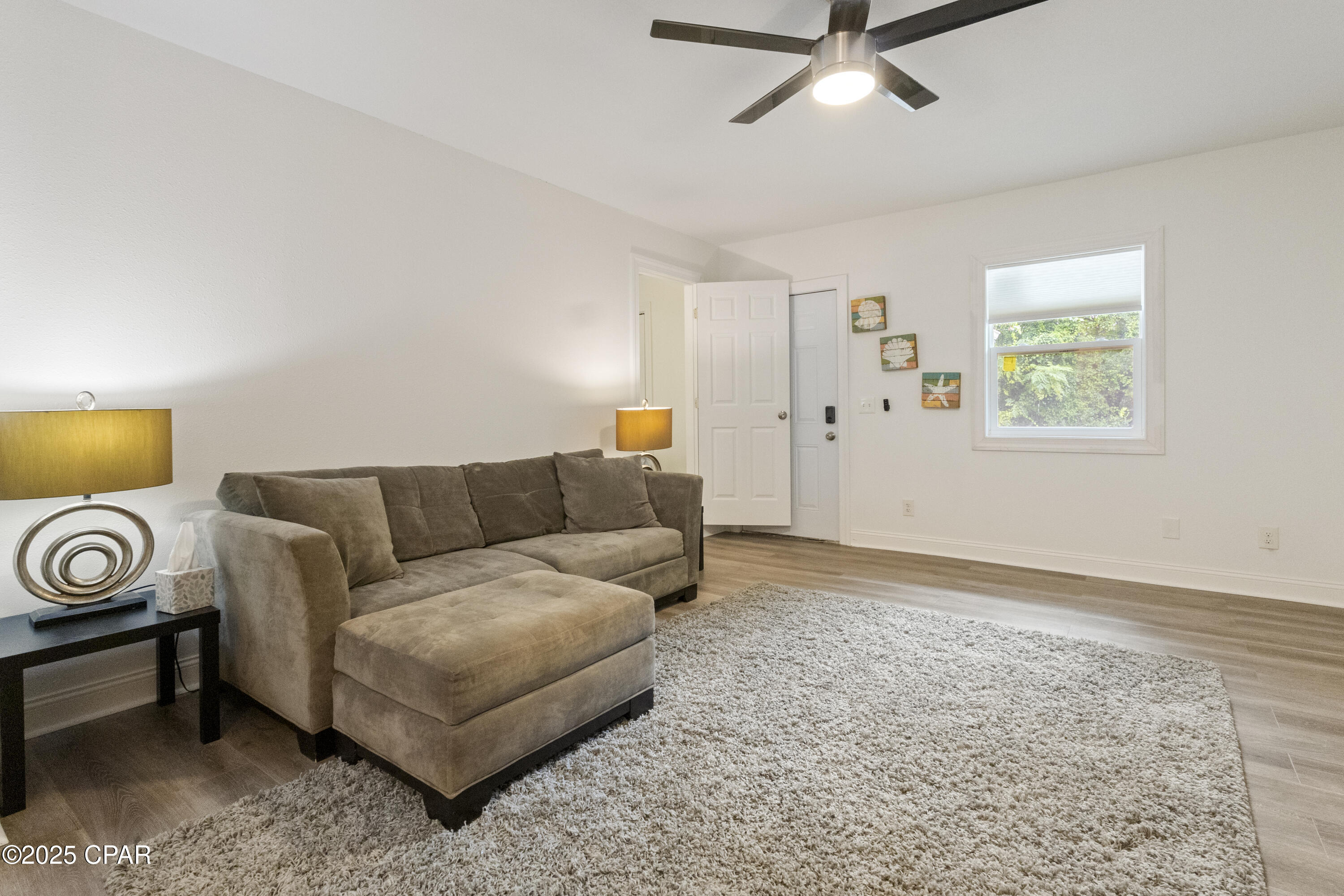 Image 21 For 19985 Alta Vista Drive