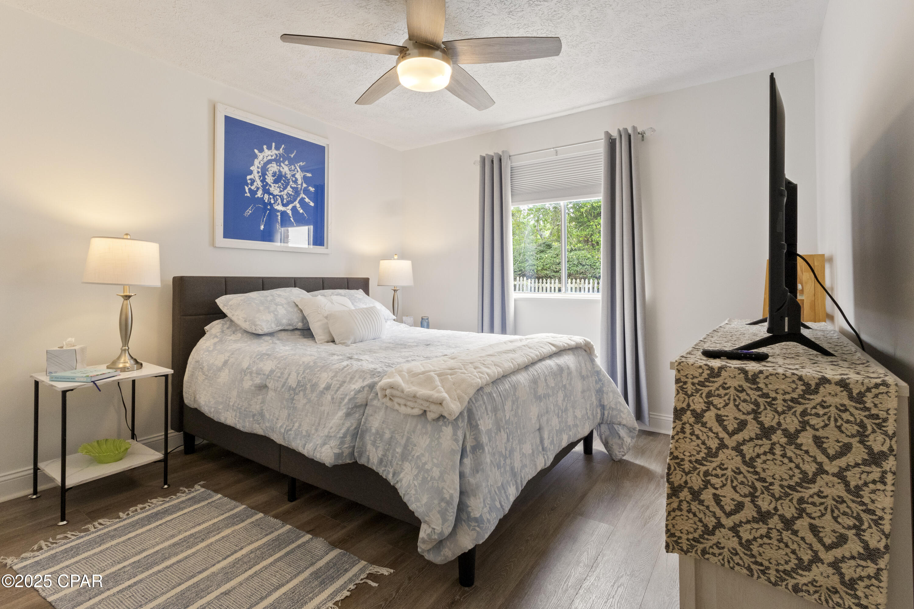 Image 24 For 19985 Alta Vista Drive