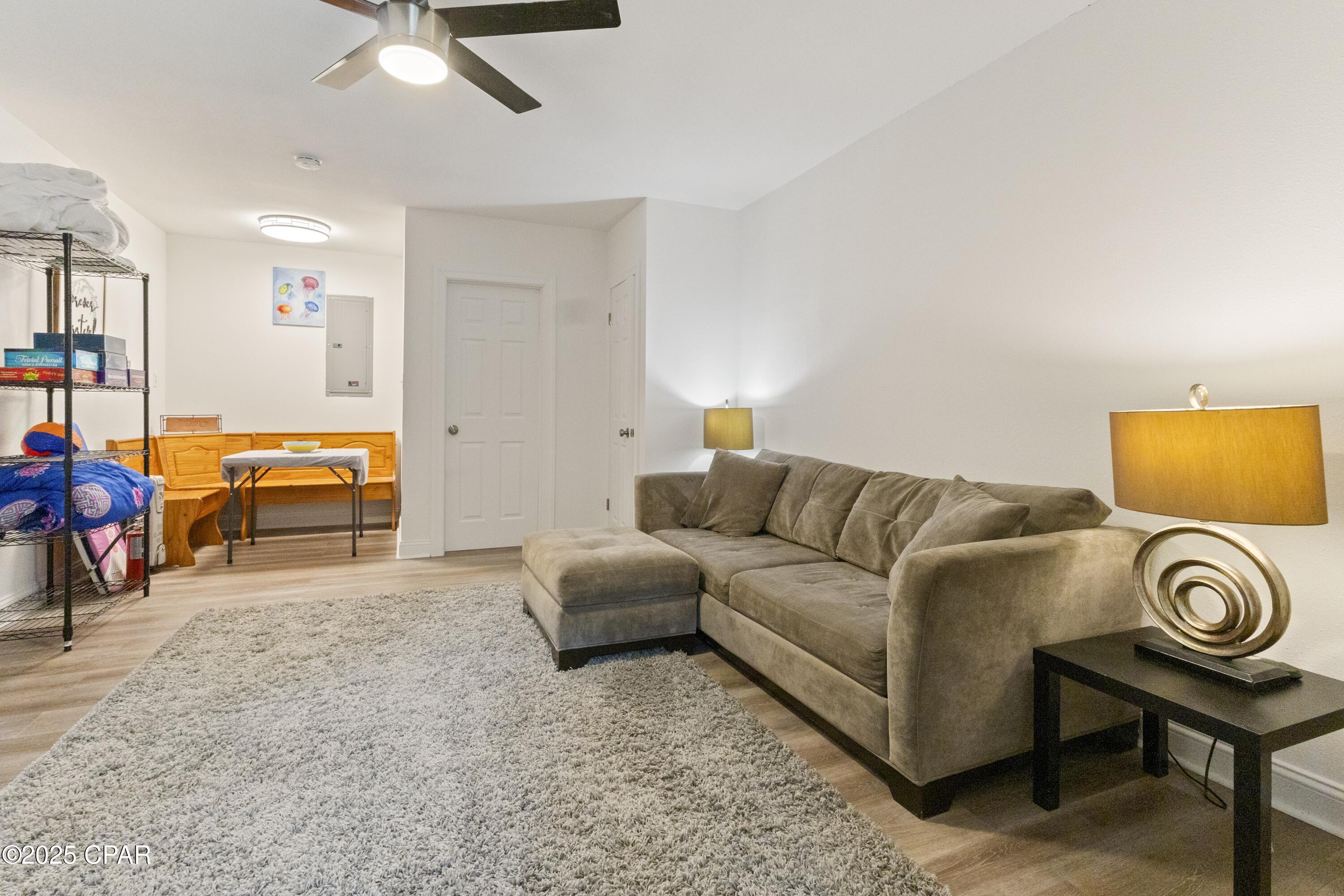 Image 5 For 19985 Alta Vista Drive