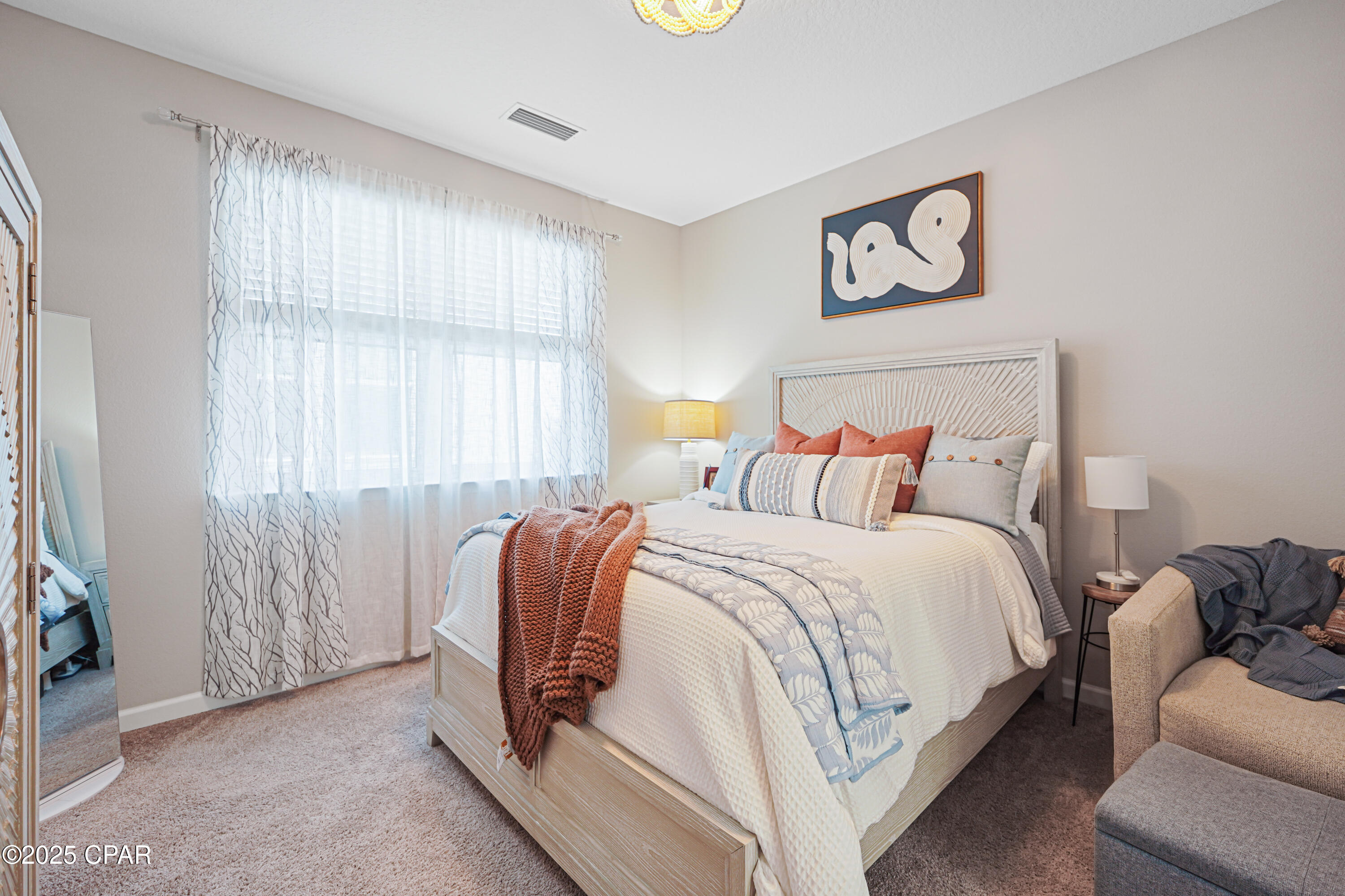 Image 17 For 8532 Dreams Float Court