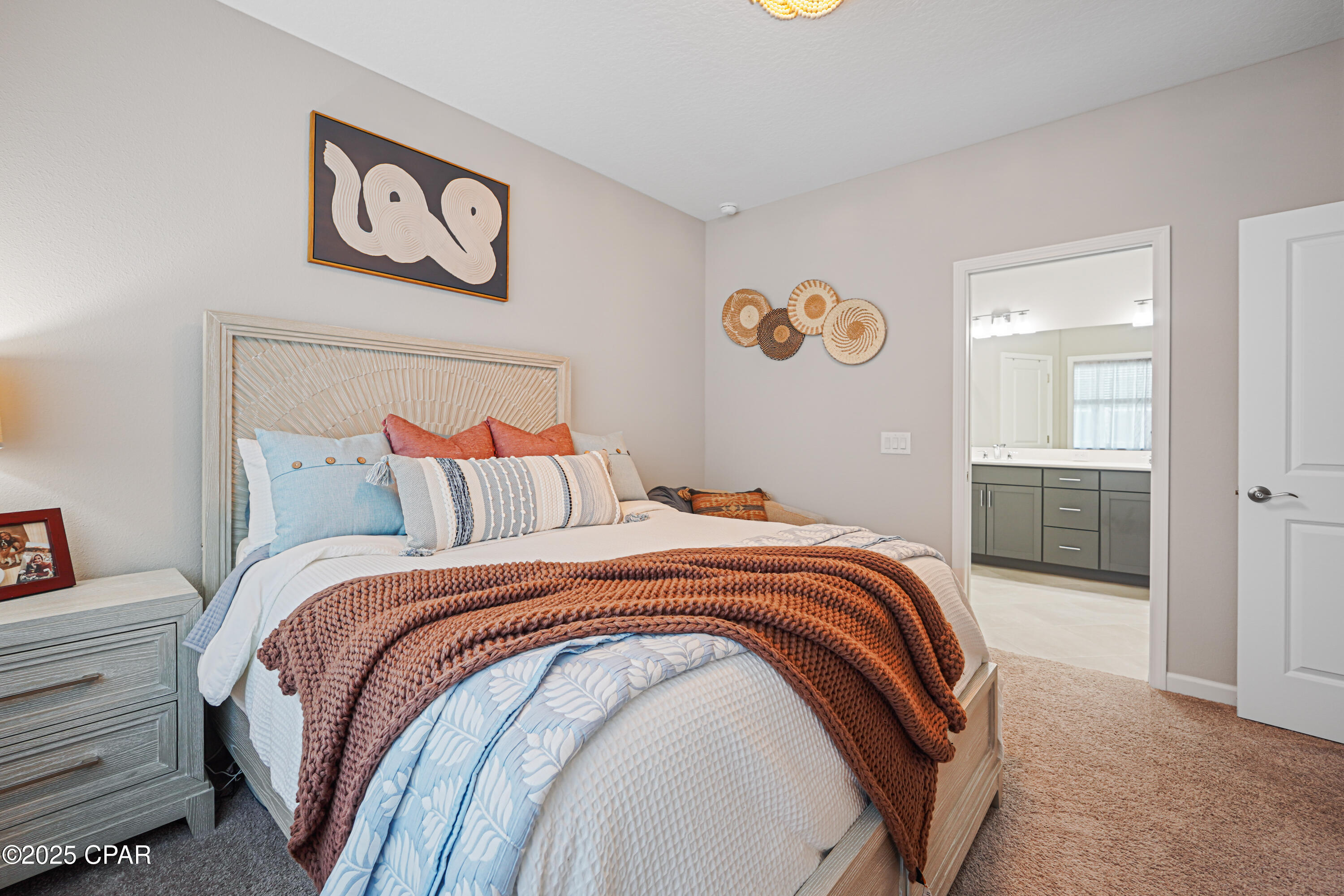 Image 18 For 8532 Dreams Float Court