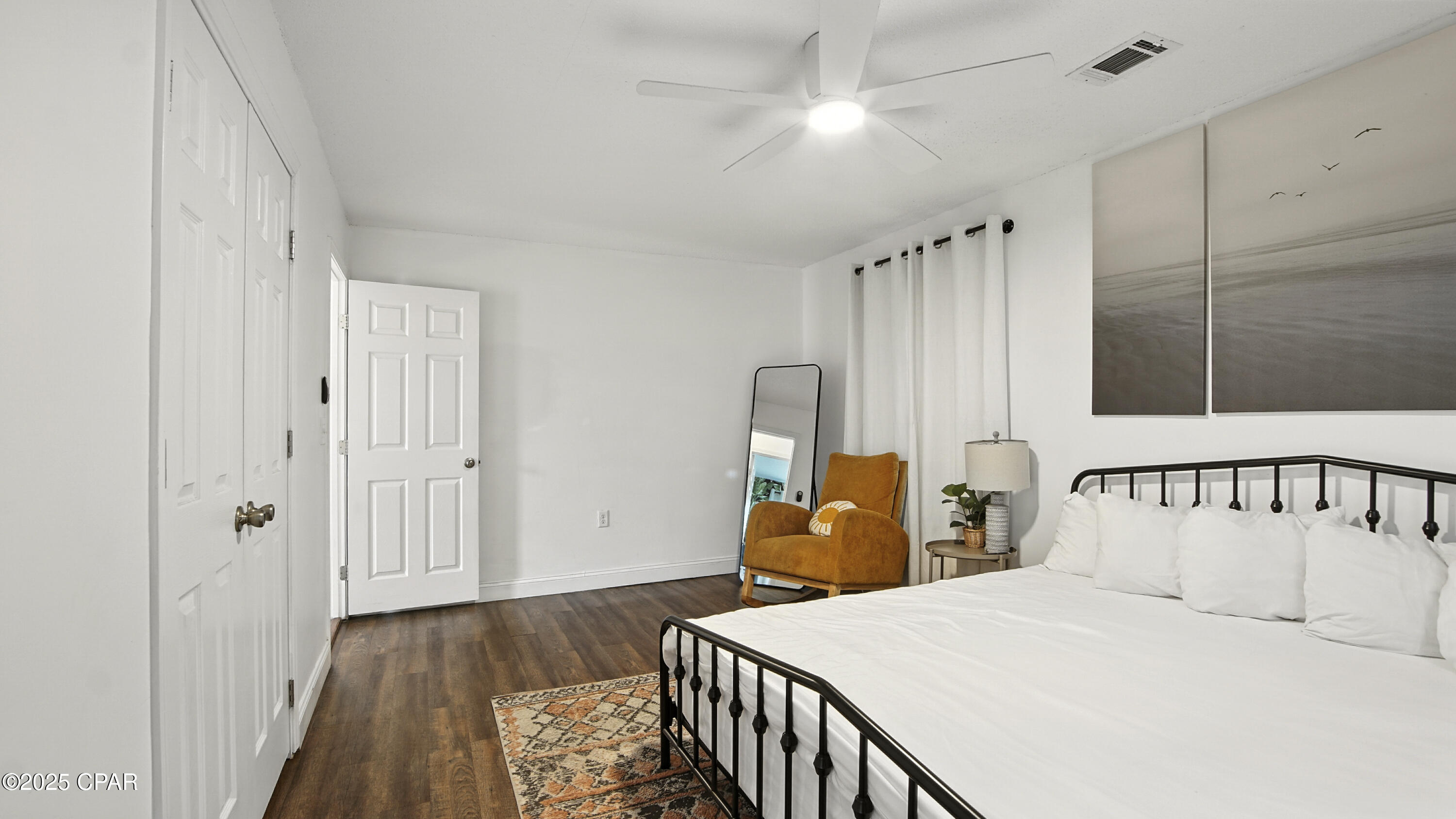 Image 21 For 5826 Hilltop Avenue