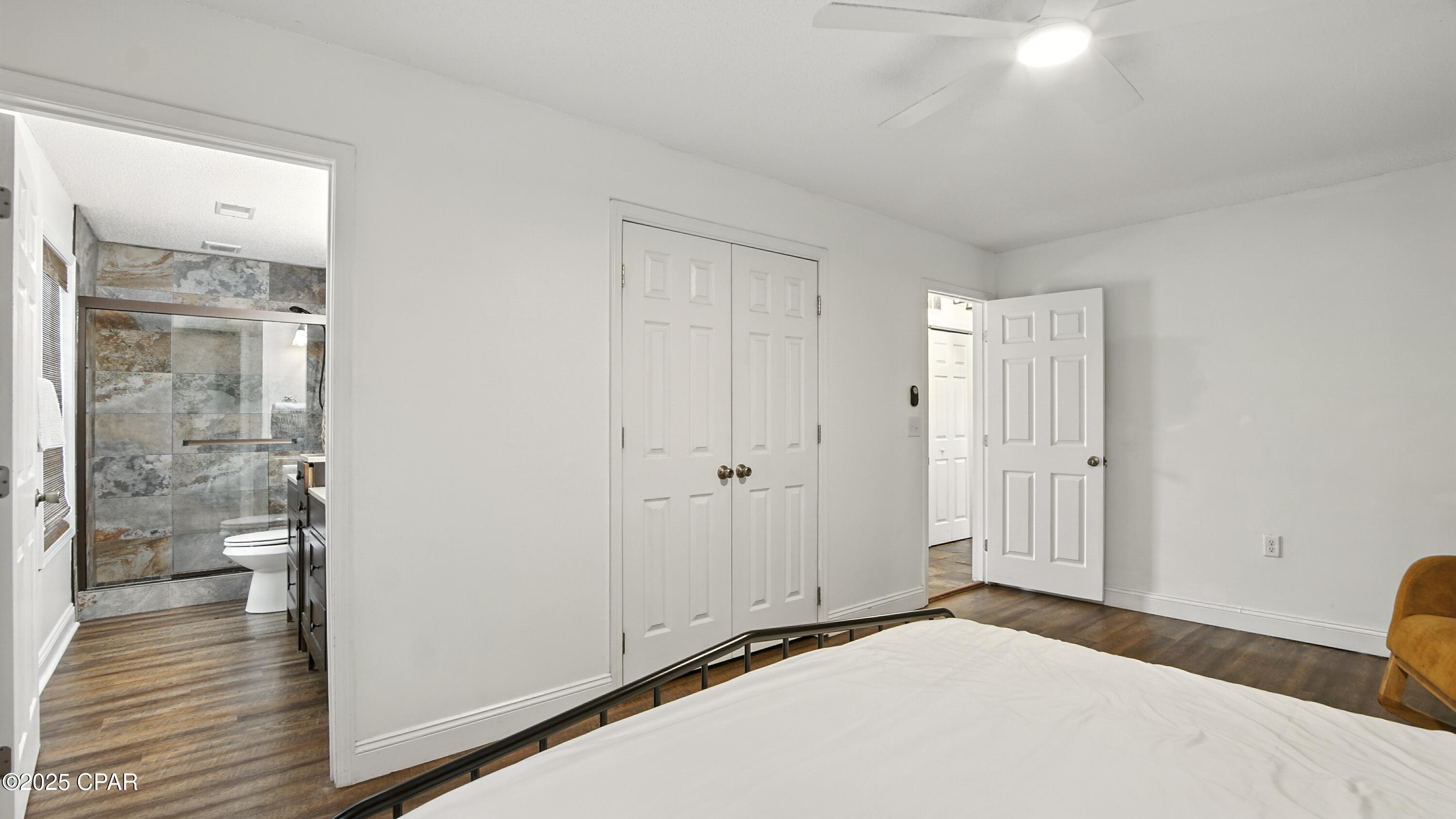 Image 22 For 5826 Hilltop Avenue