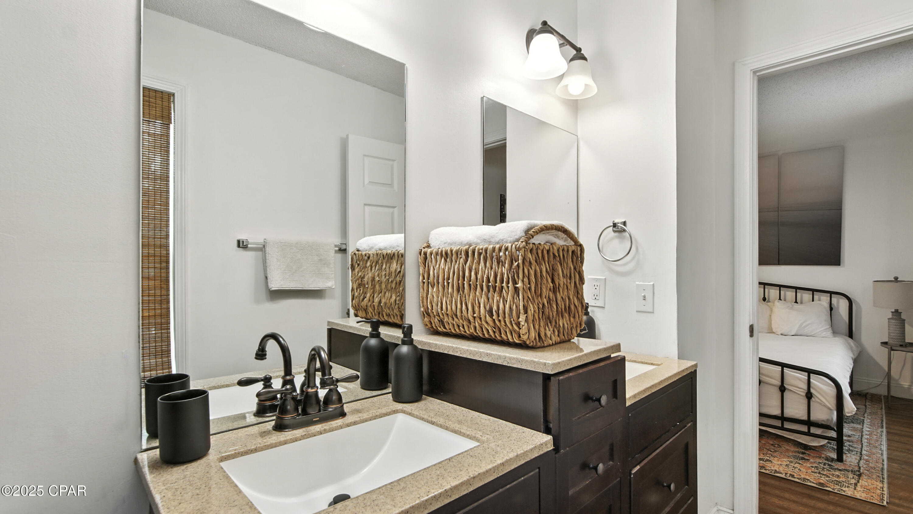 Image 24 For 5826 Hilltop Avenue