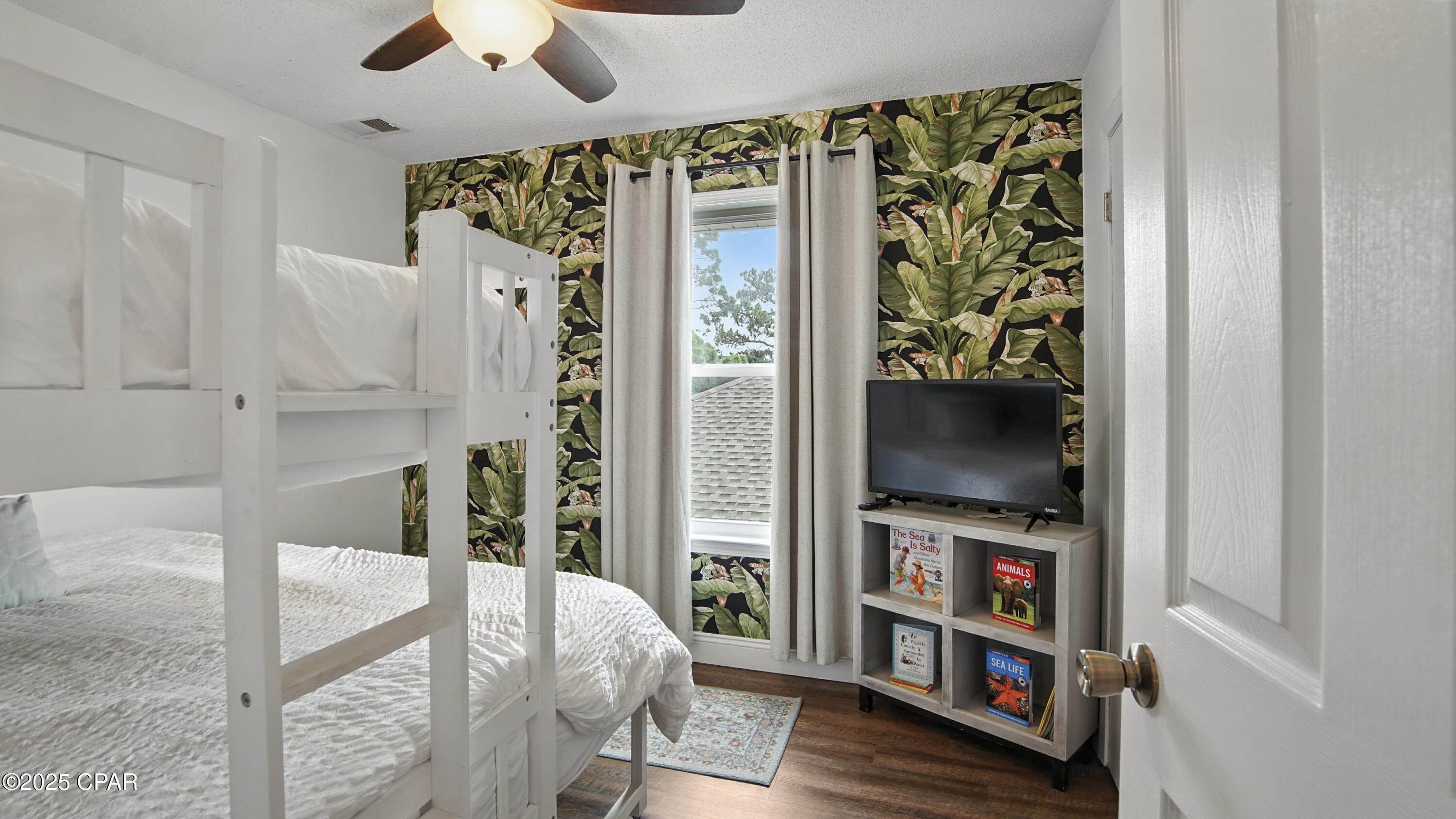 Image 25 For 5826 Hilltop Avenue