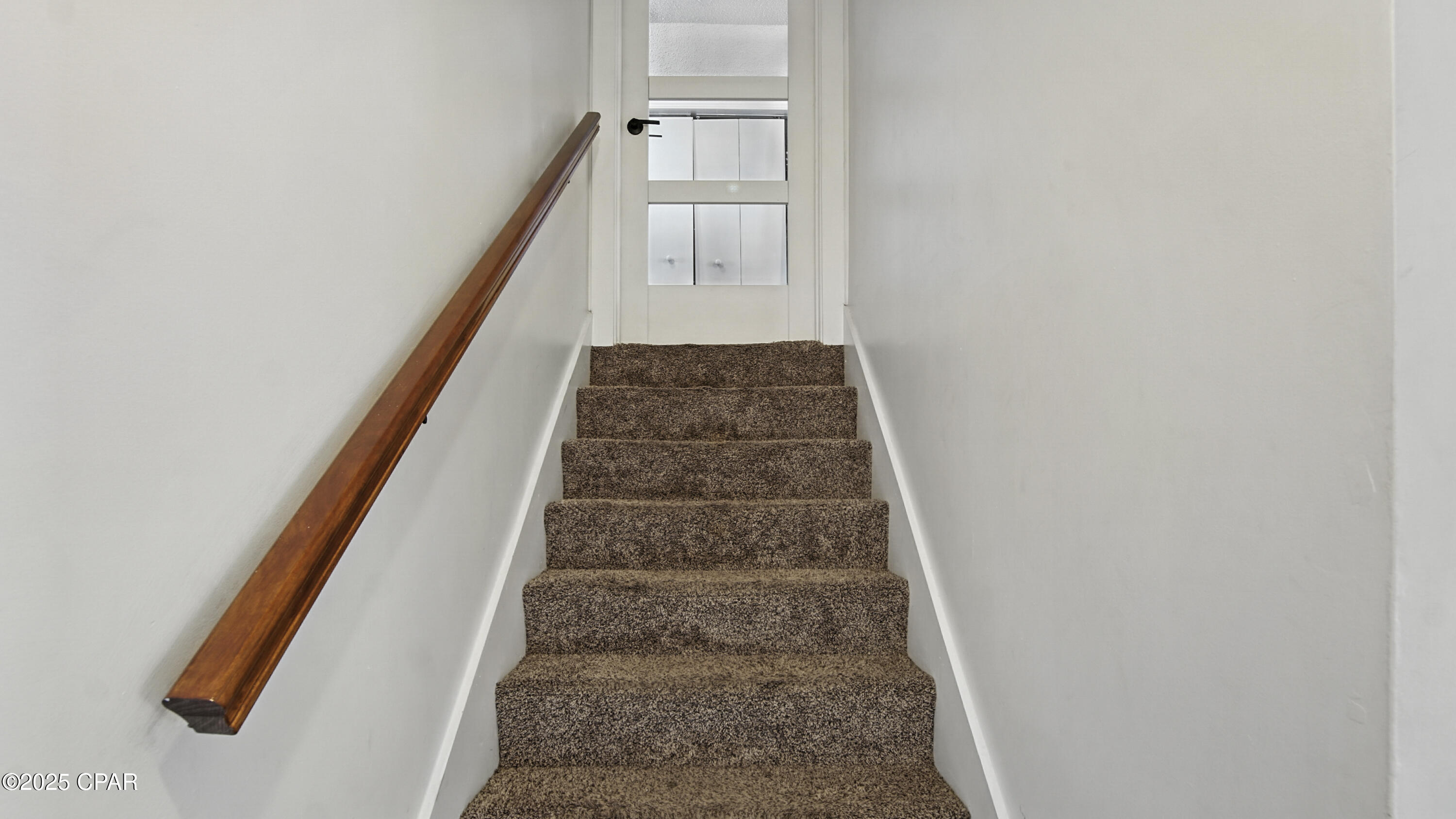 Image 31 For 5826 Hilltop Avenue