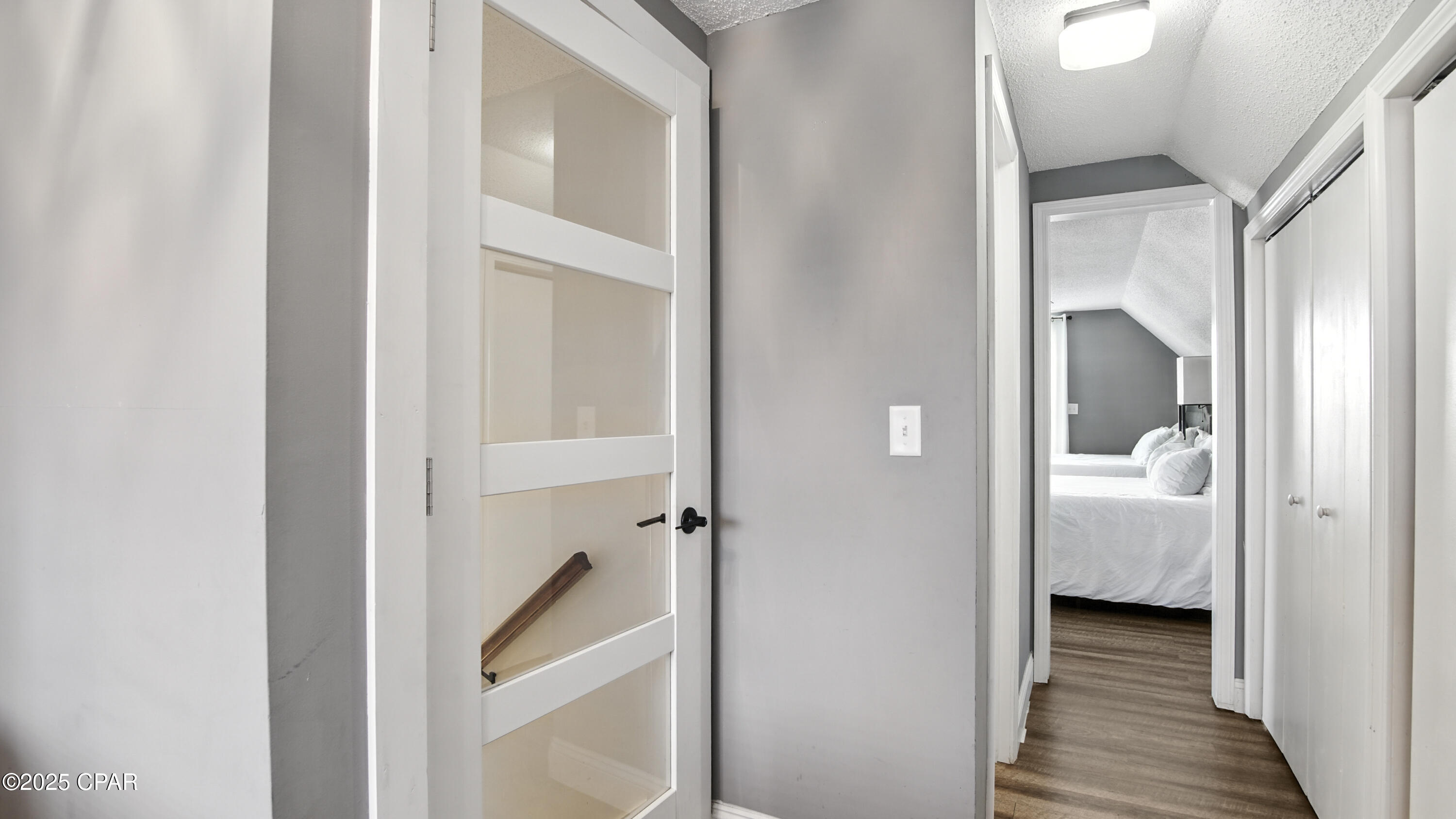 Image 32 For 5826 Hilltop Avenue