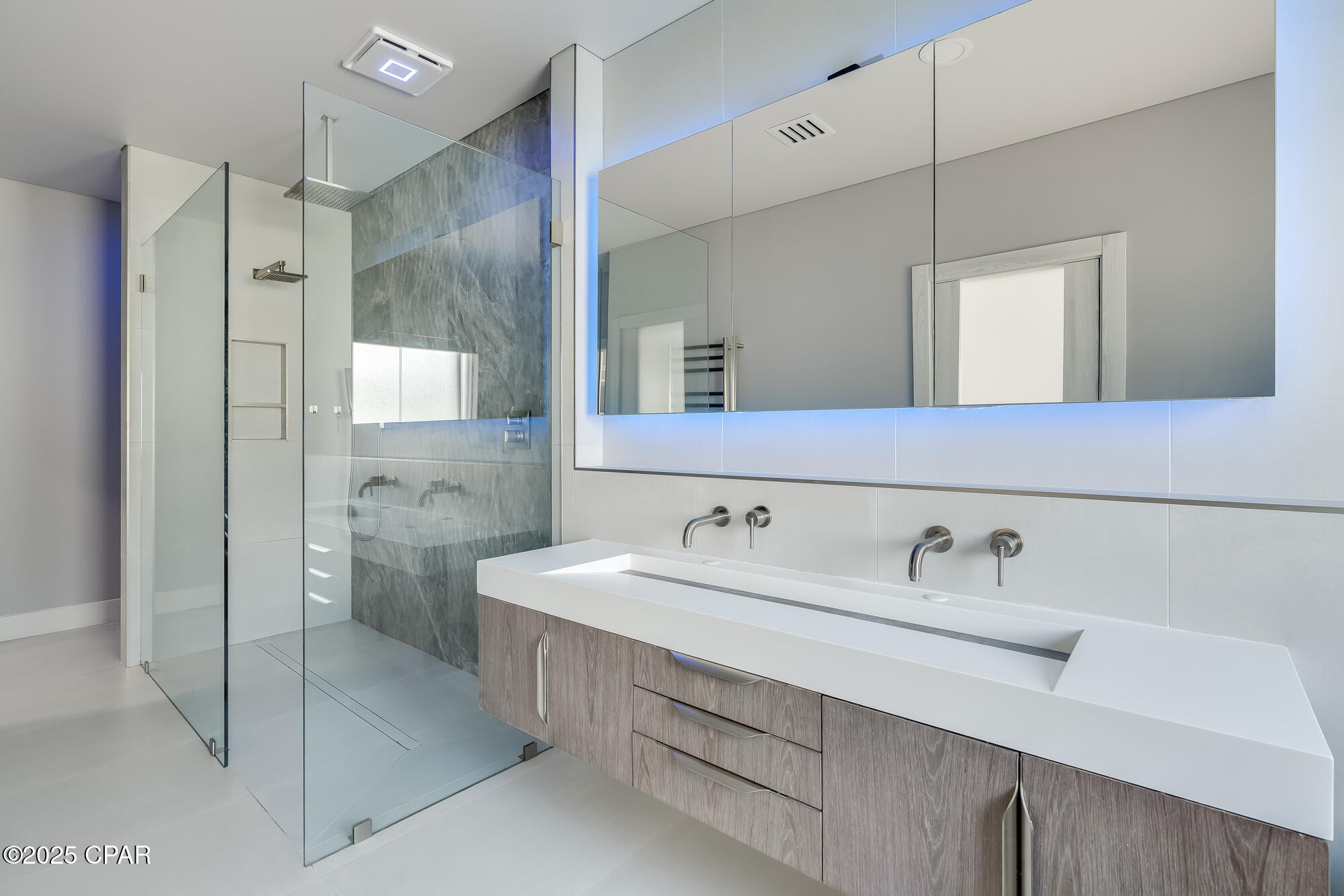 Image 24 For 100 Biltmore Place