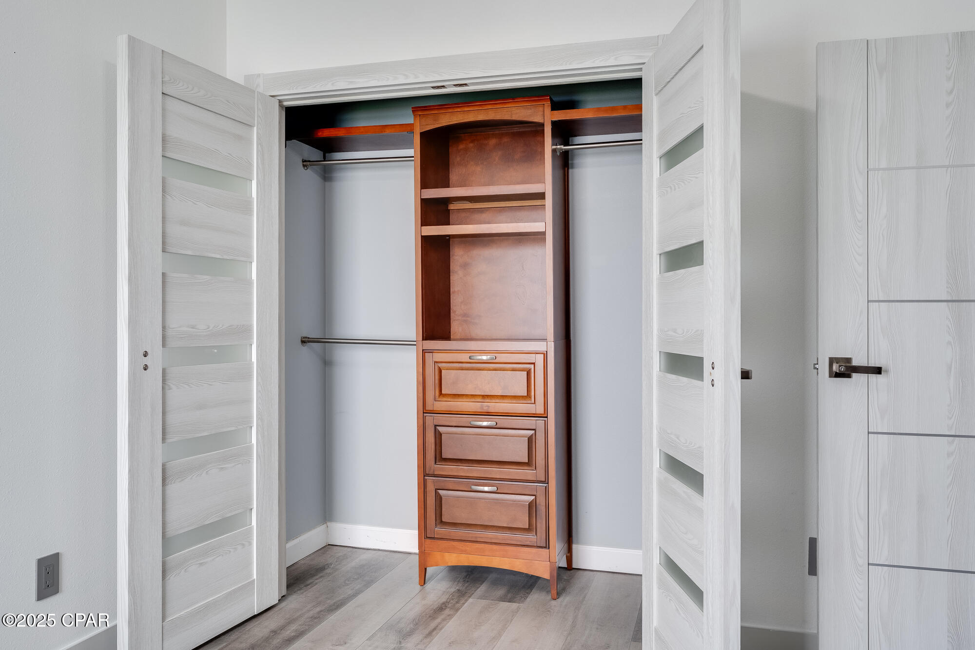 Image 32 For 100 Biltmore Place