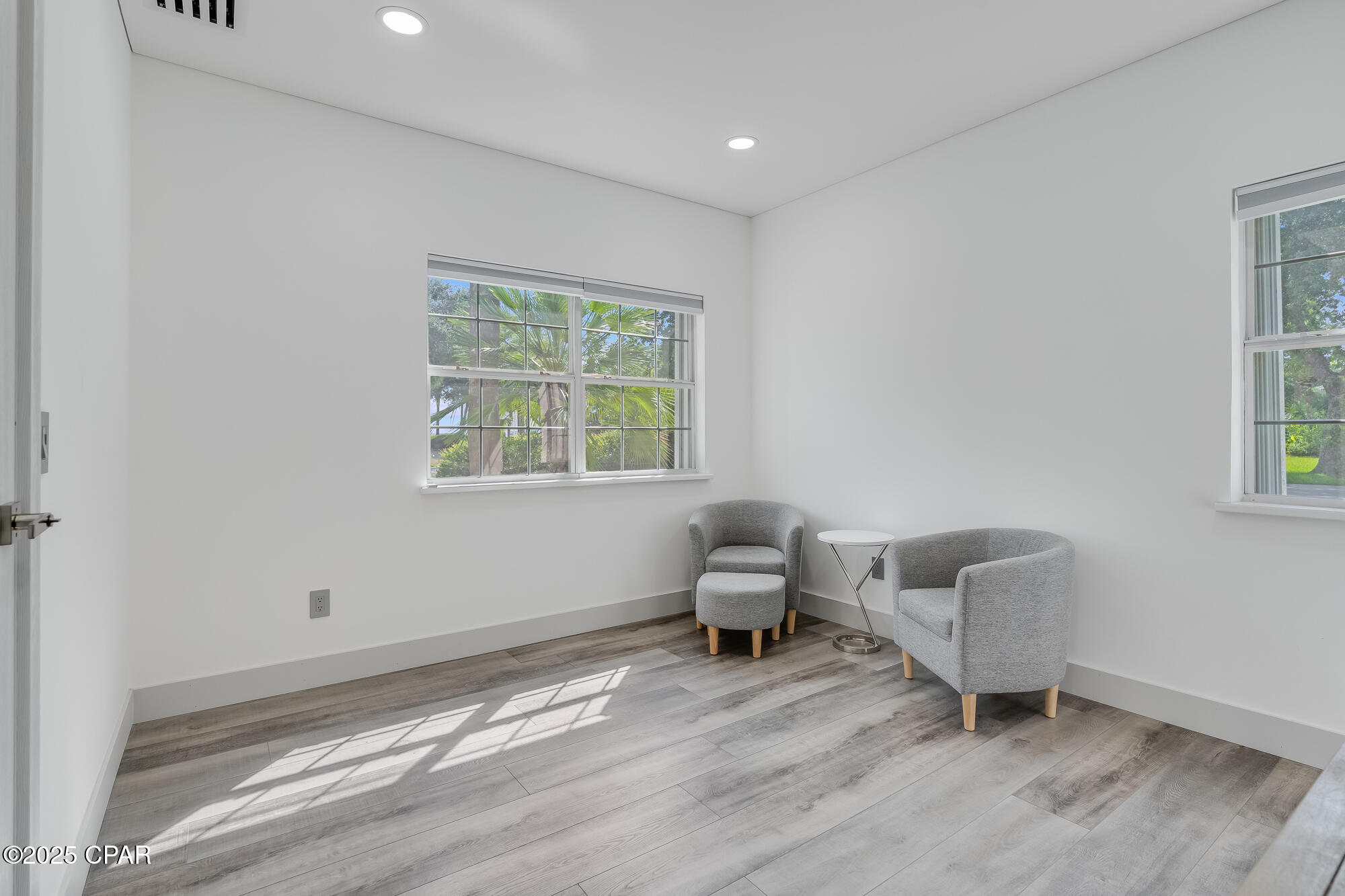 Image 39 For 100 Biltmore Place