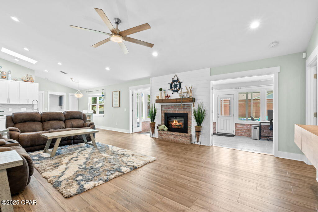 Image 14 For 107 Loyola Lane