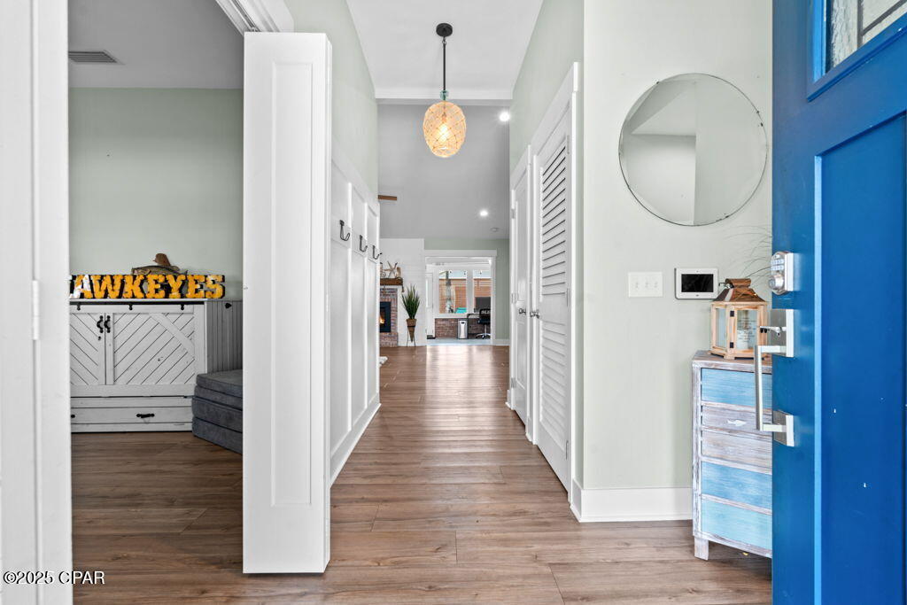 Image 7 For 107 Loyola Lane