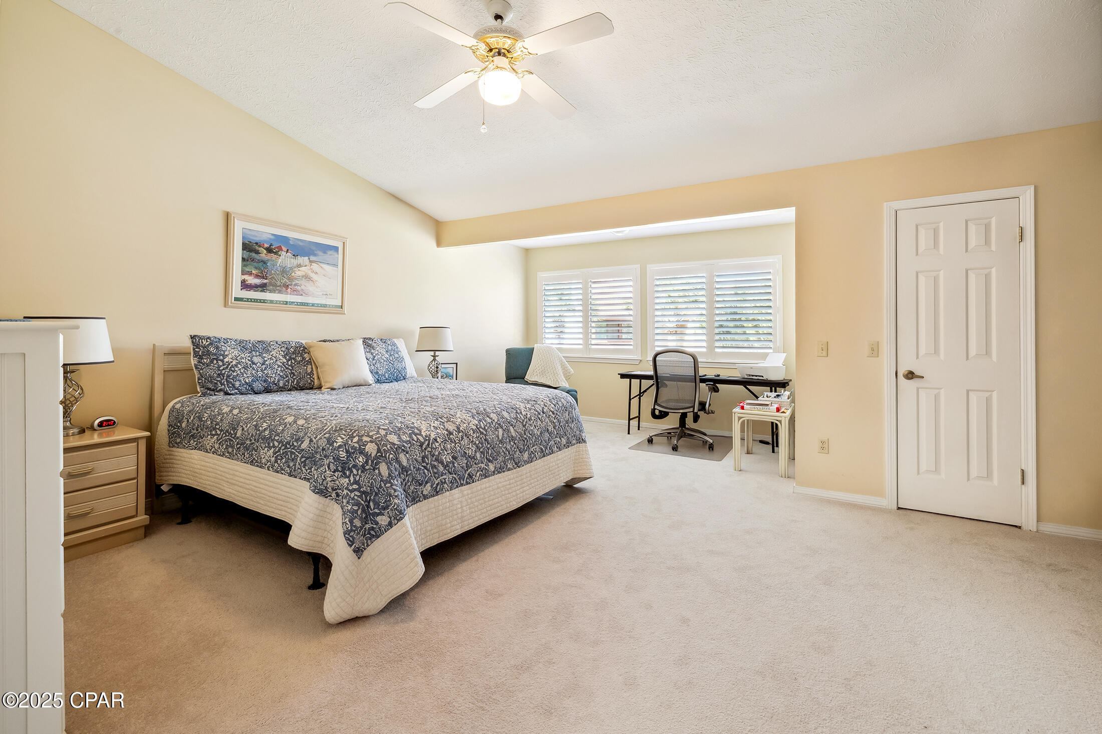 Image 15 For 209 Grande Island Boulevard