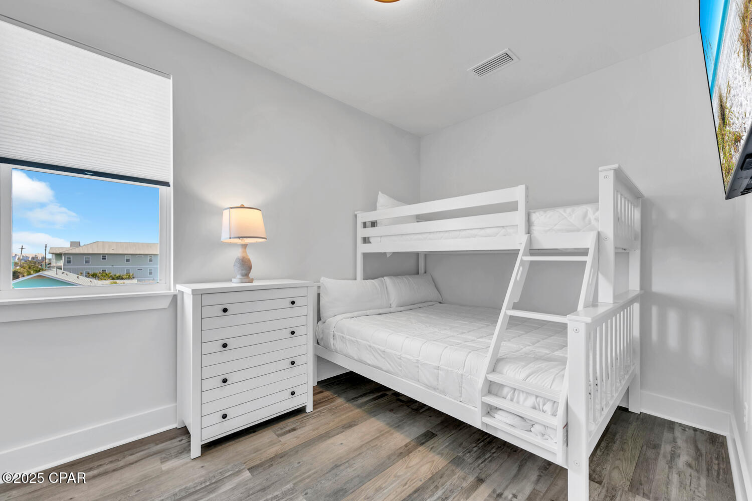 Image 47 For 13308-10 Front Beach Road