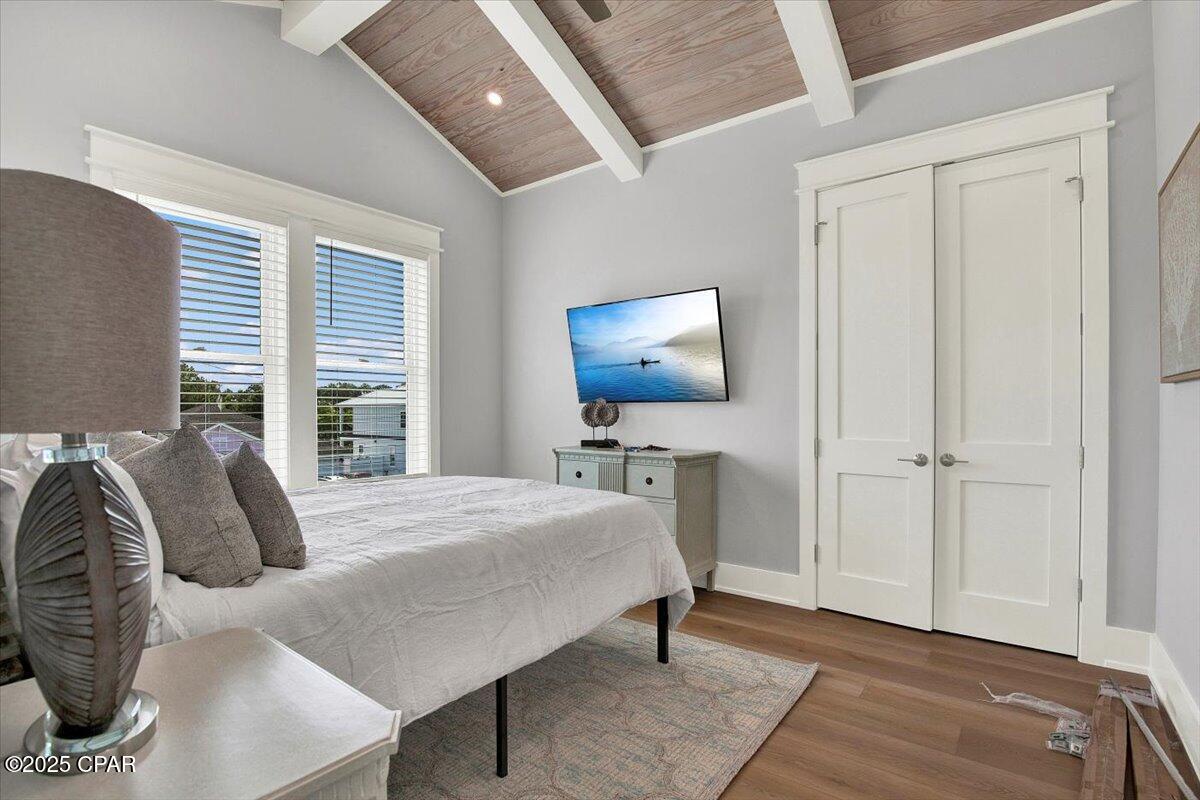 Image 23 For 16418 Front Beach Road