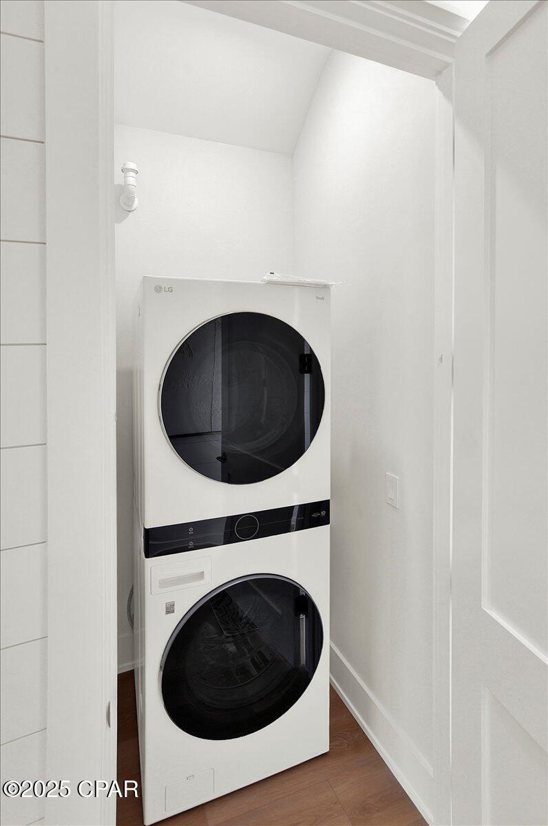 Image 42 For 16418 Front Beach Road