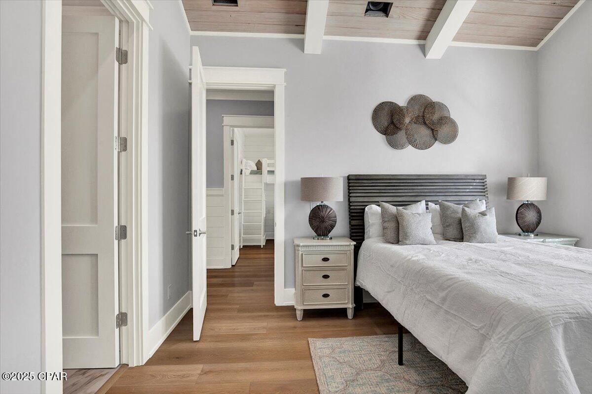 Image 8 For 16418 Front Beach Road