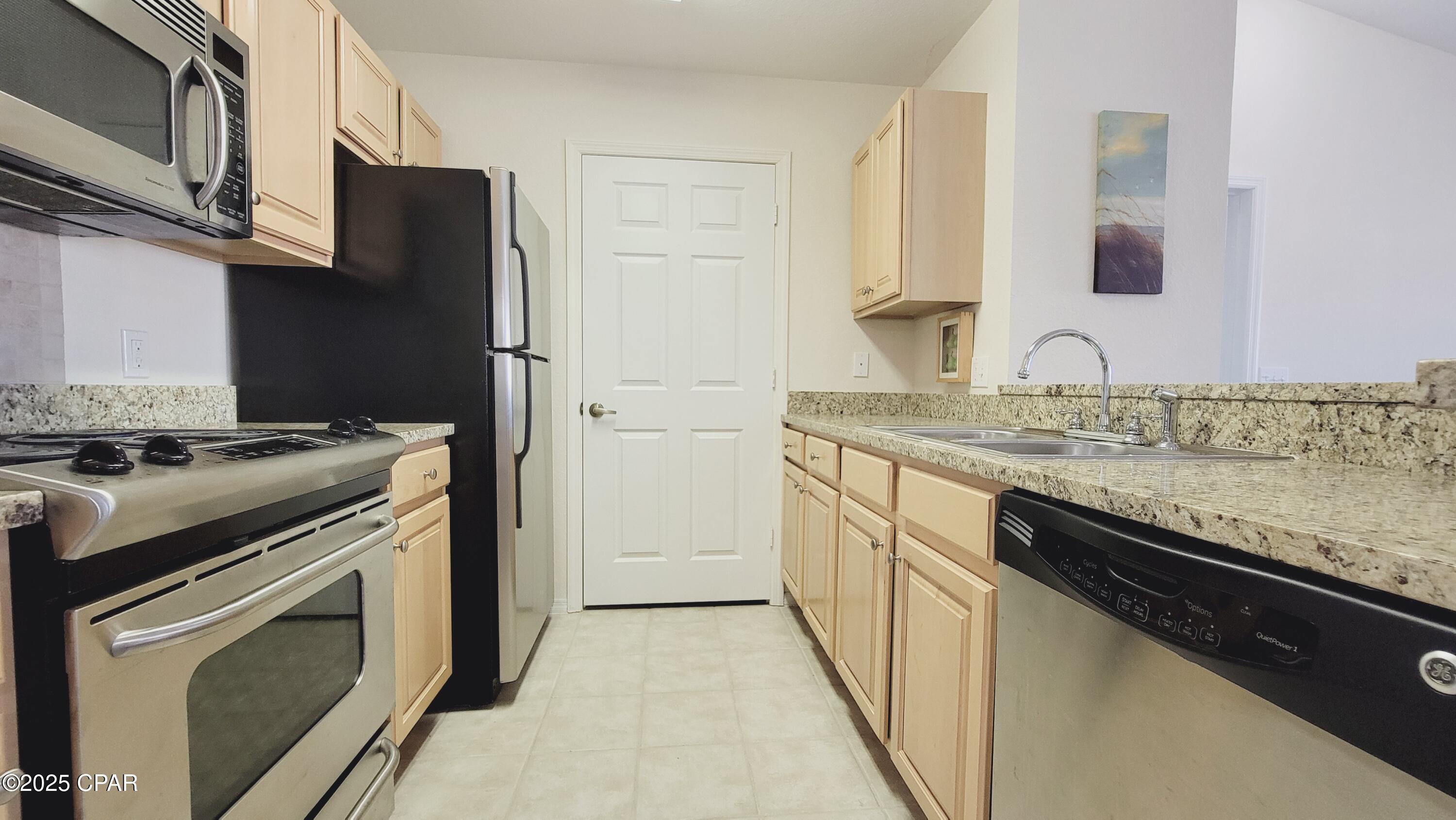 Image 10 For 612 Cape Cod Drive