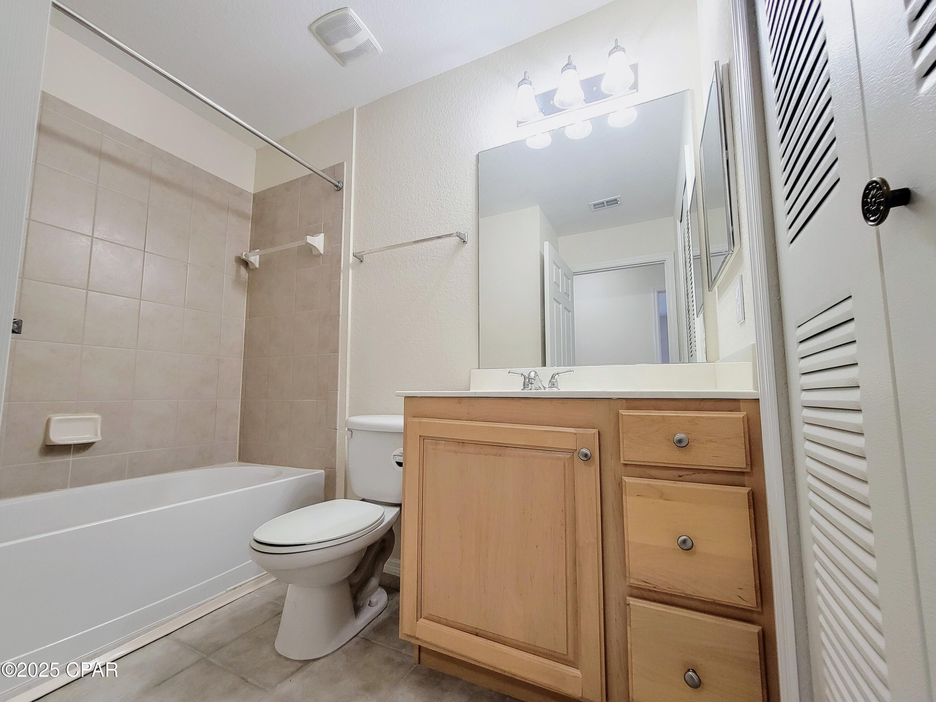 Image 24 For 612 Cape Cod Drive