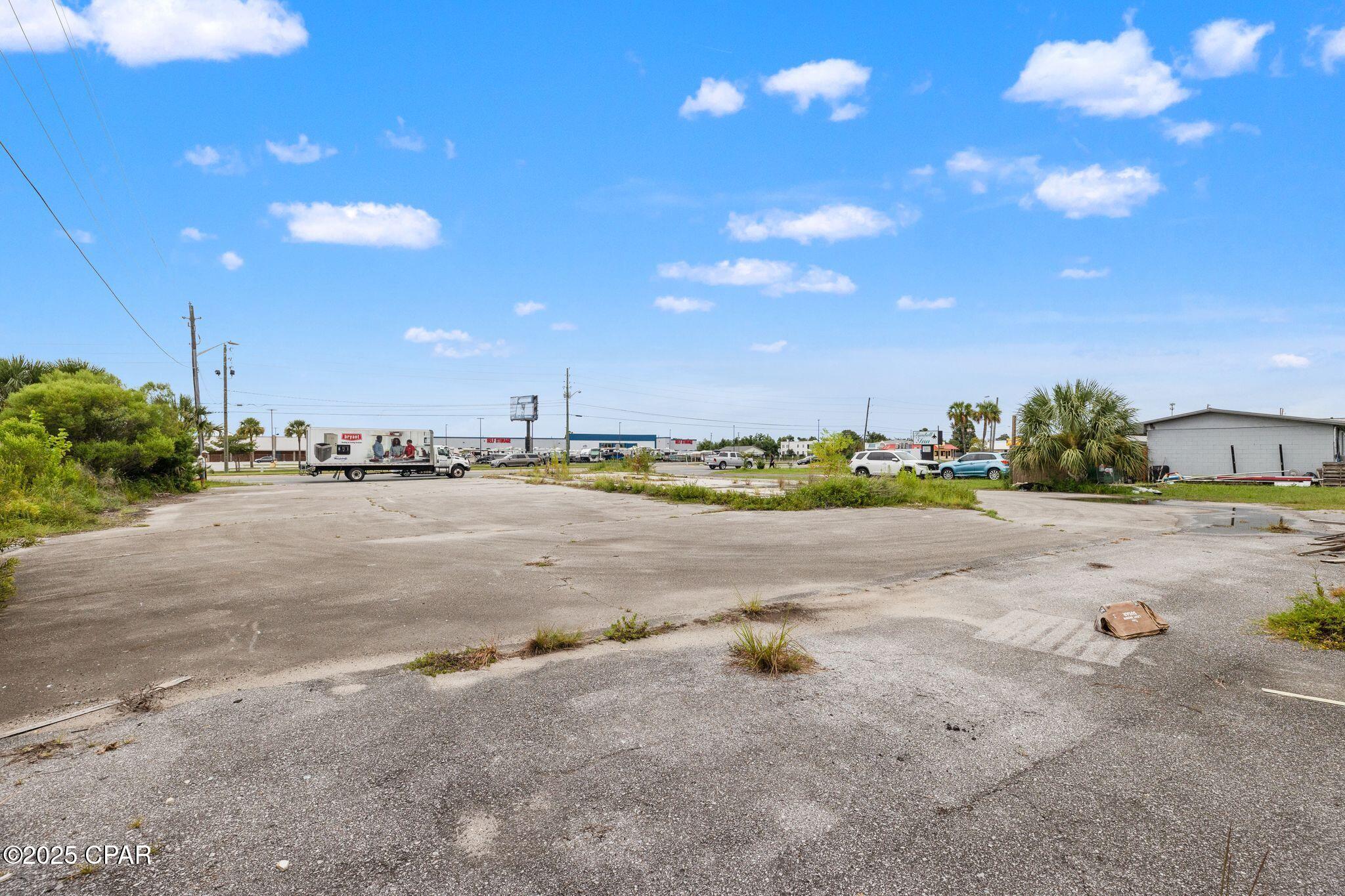 Image 20 For 325 Tyndall Parkway