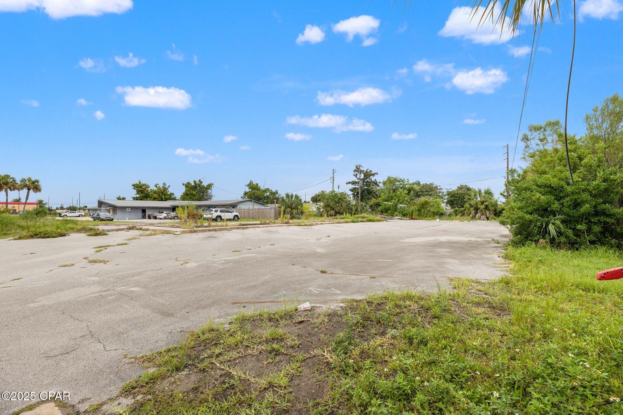 Image 24 For 325 Tyndall Parkway