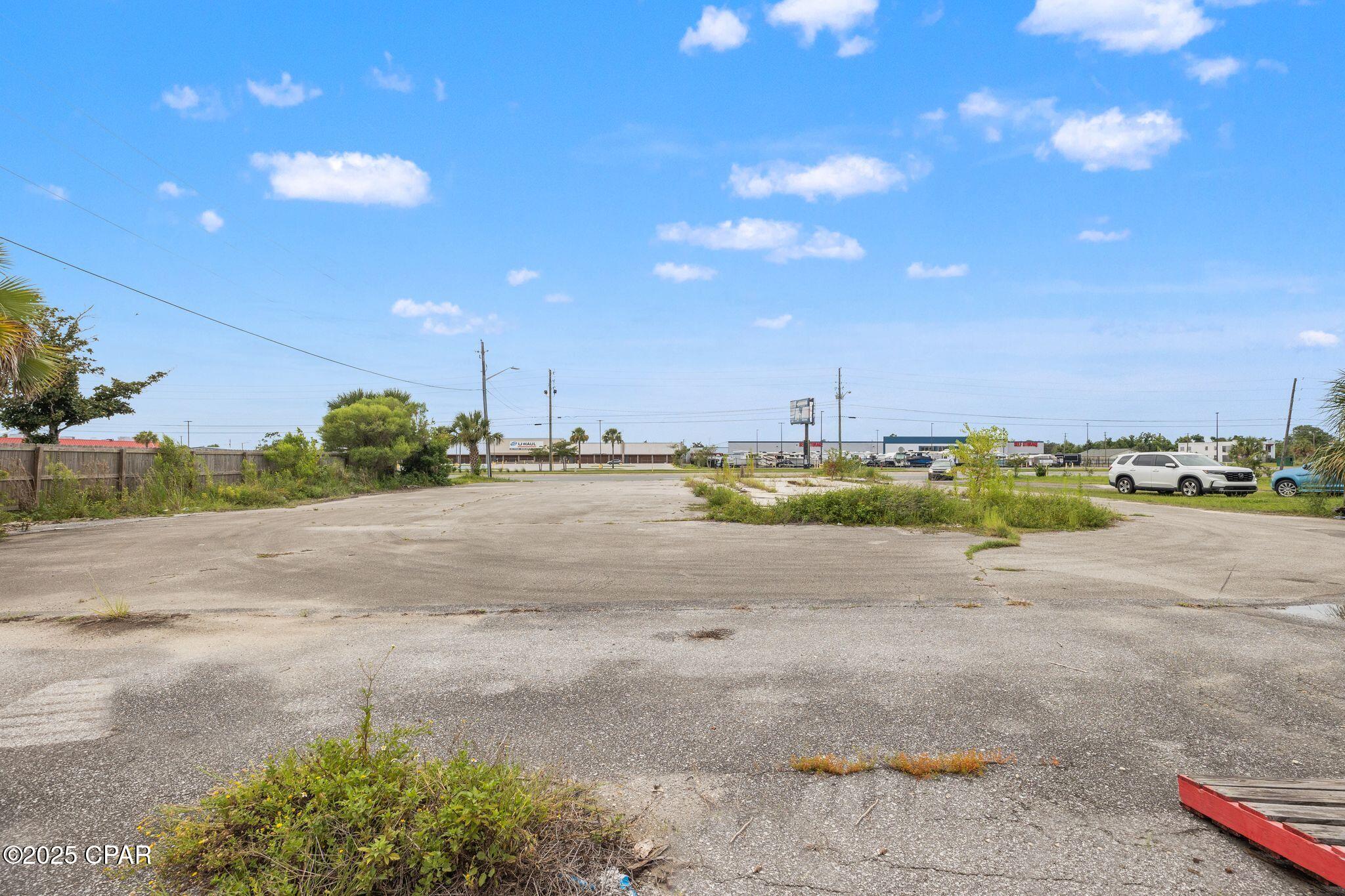 Image 26 For 325 Tyndall Parkway