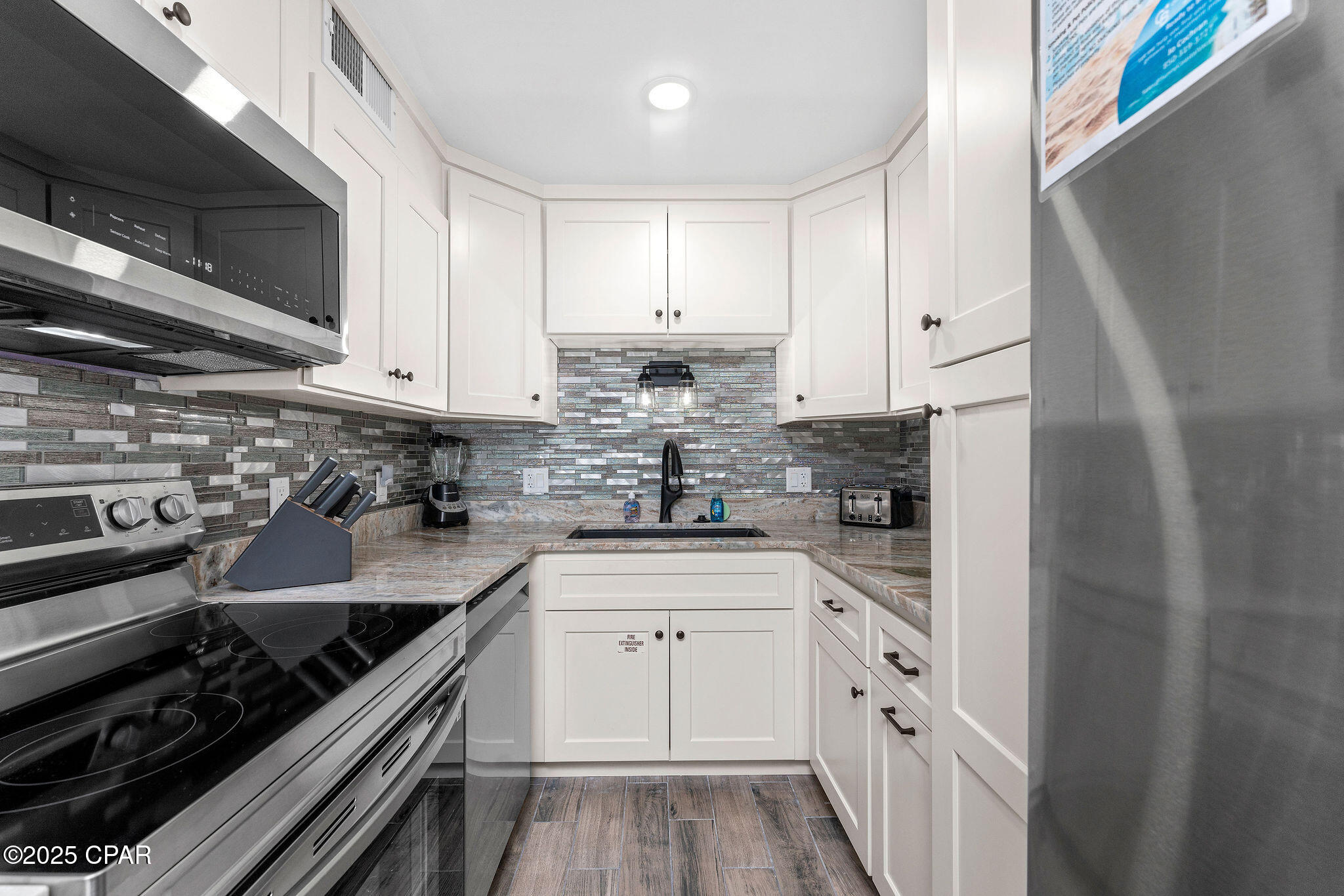 Image 15 For 8743 Thomas Drive 1109