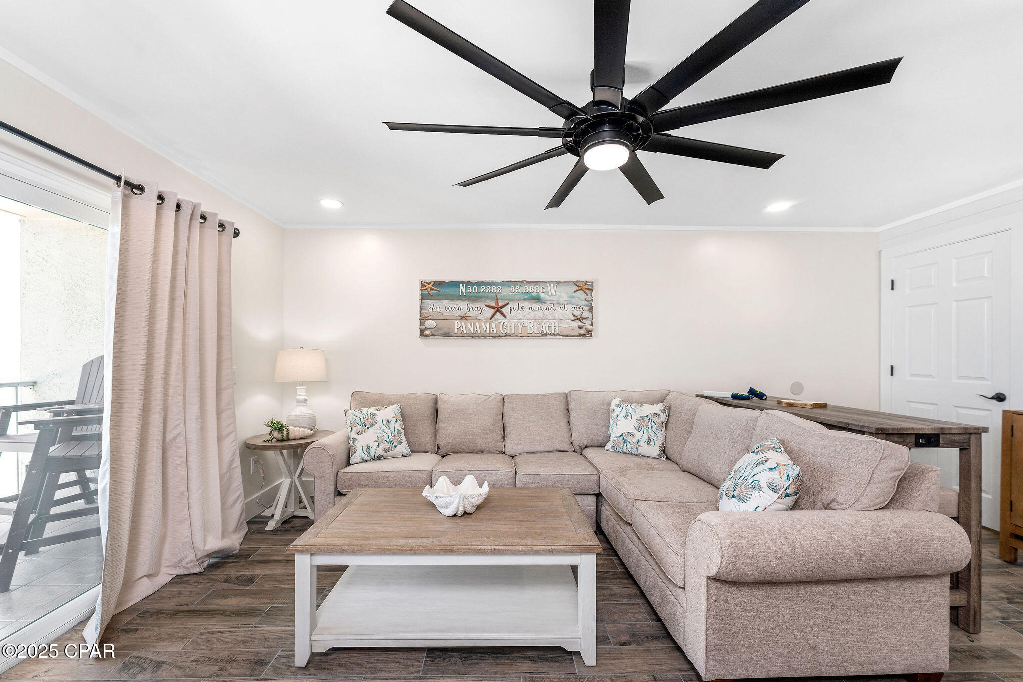 Image 18 For 8743 Thomas Drive 1109