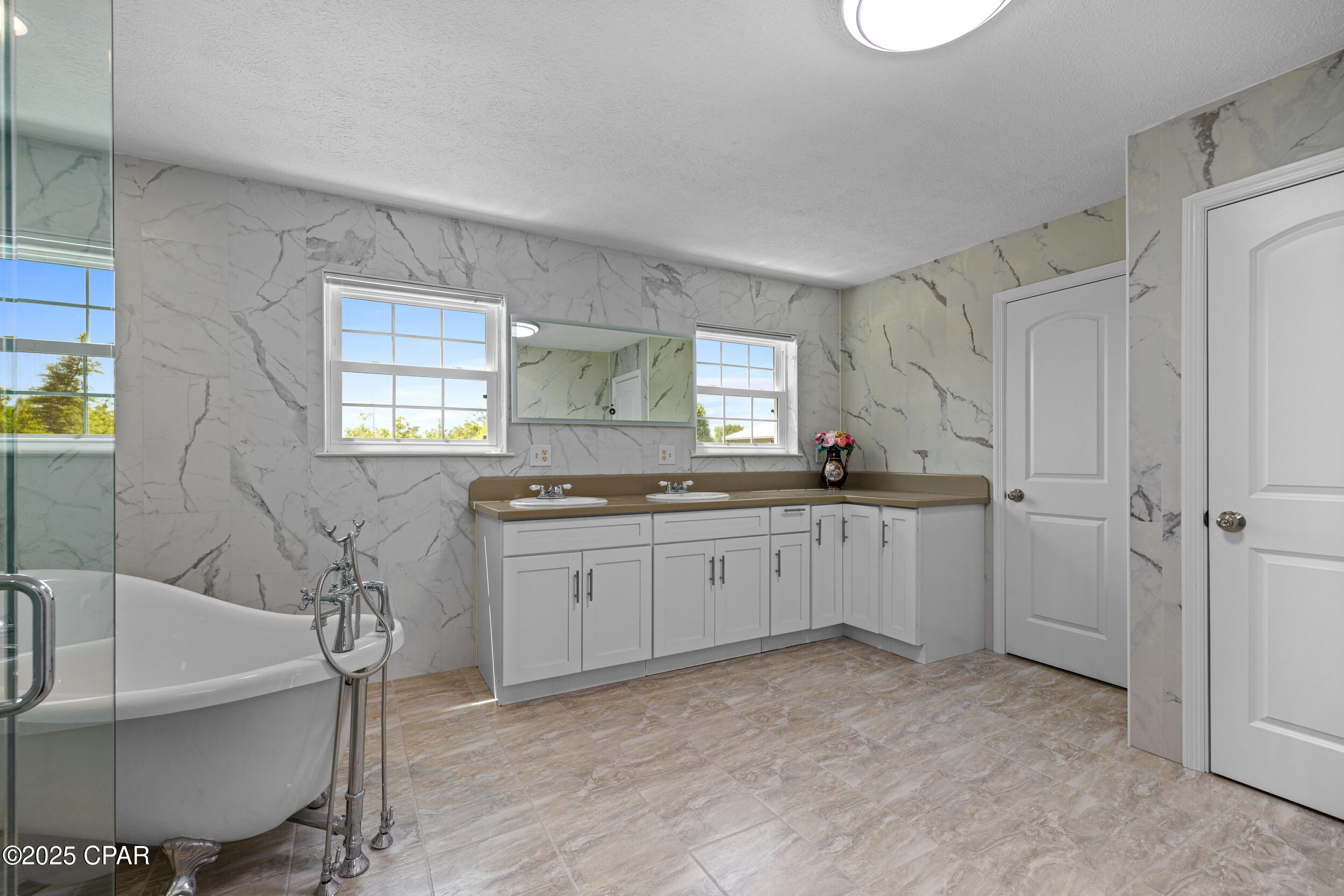 Image 12 For 4311 De Len Drive