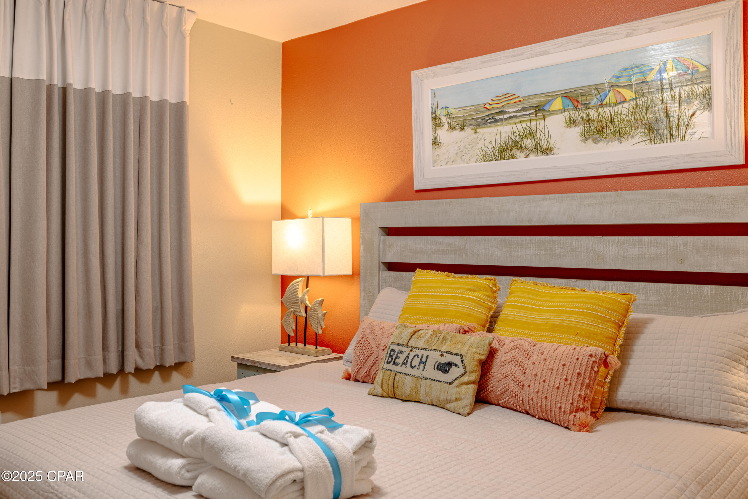 Image 11 For 14701 Front Beach  234