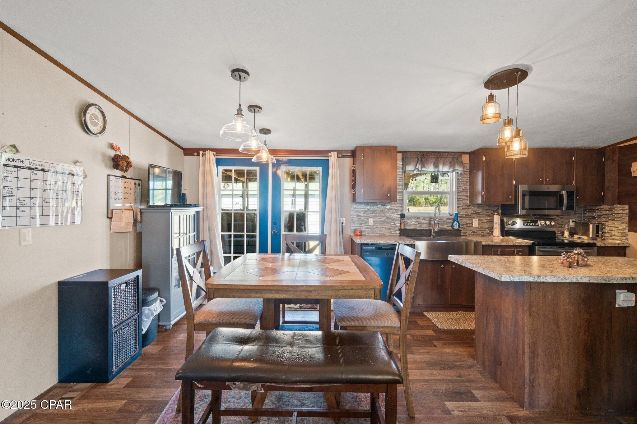 Image 11 For 1764 Clayton Road