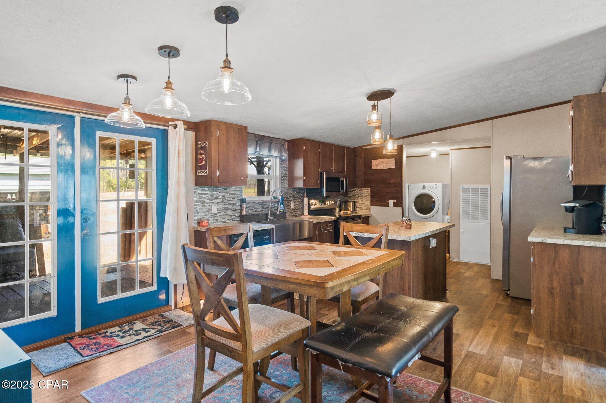 Image 12 For 1764 Clayton Road