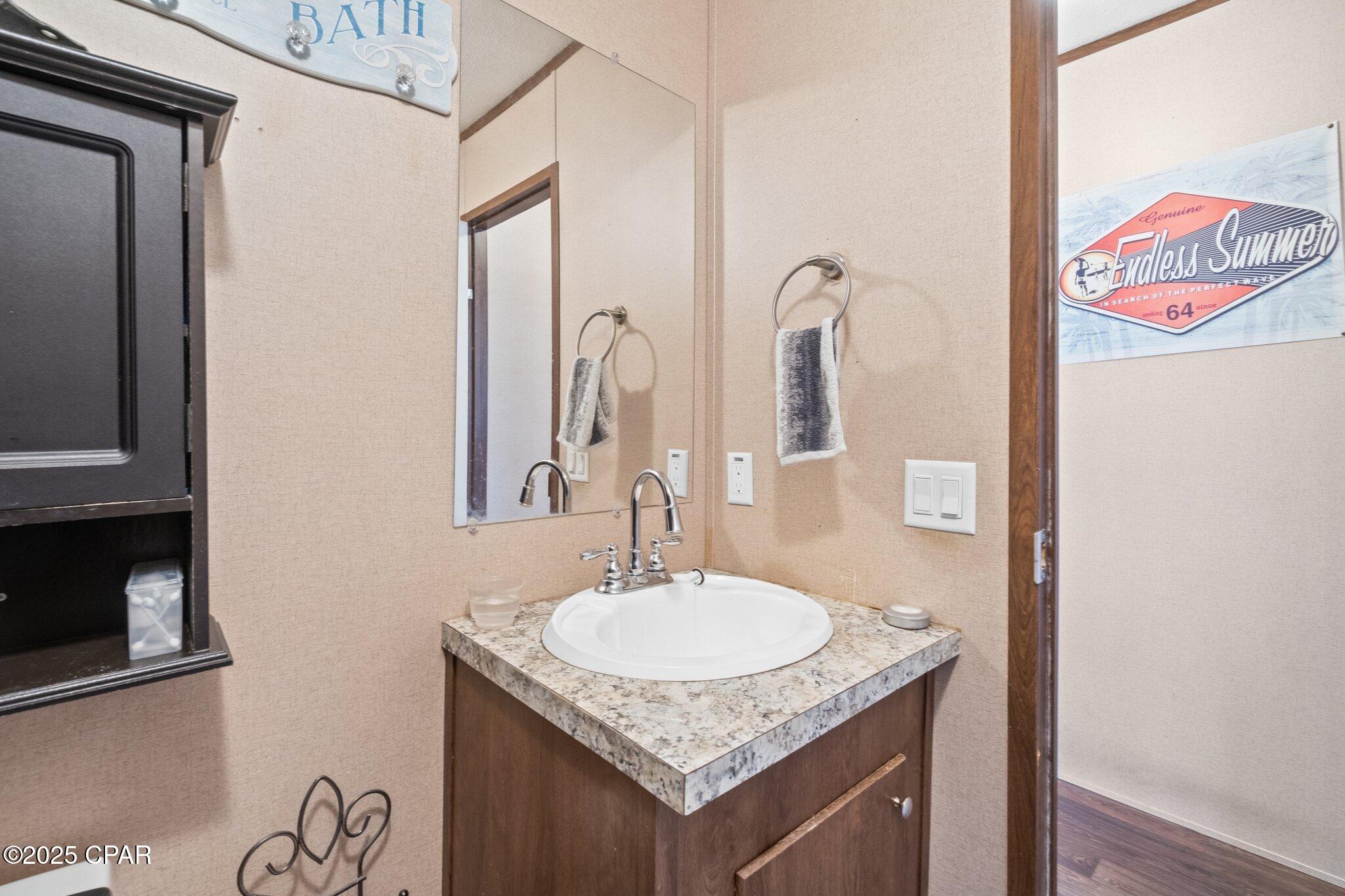 Image 32 For 1764 Clayton Road