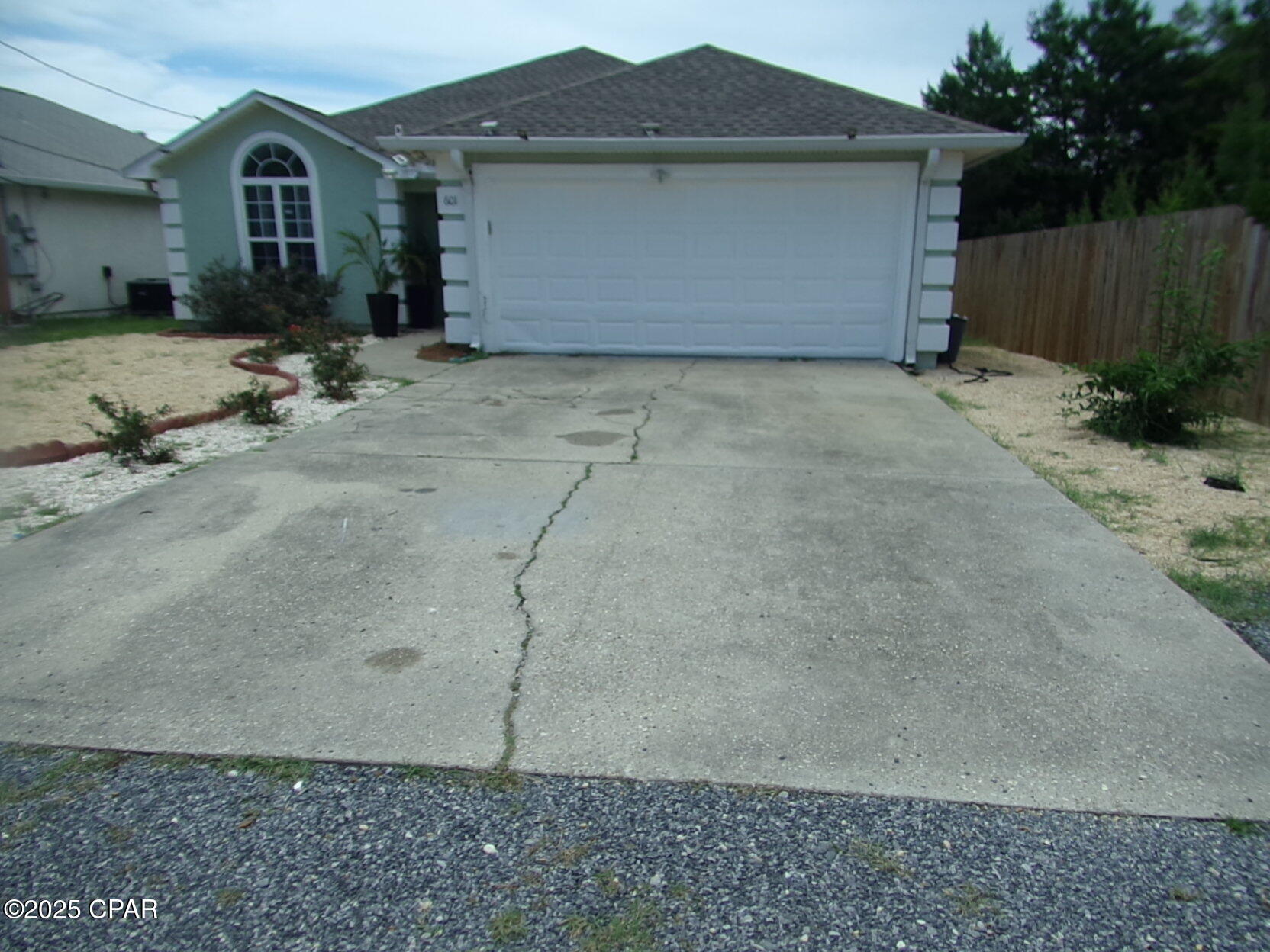 Image 1 For 601 Dolphin Drive