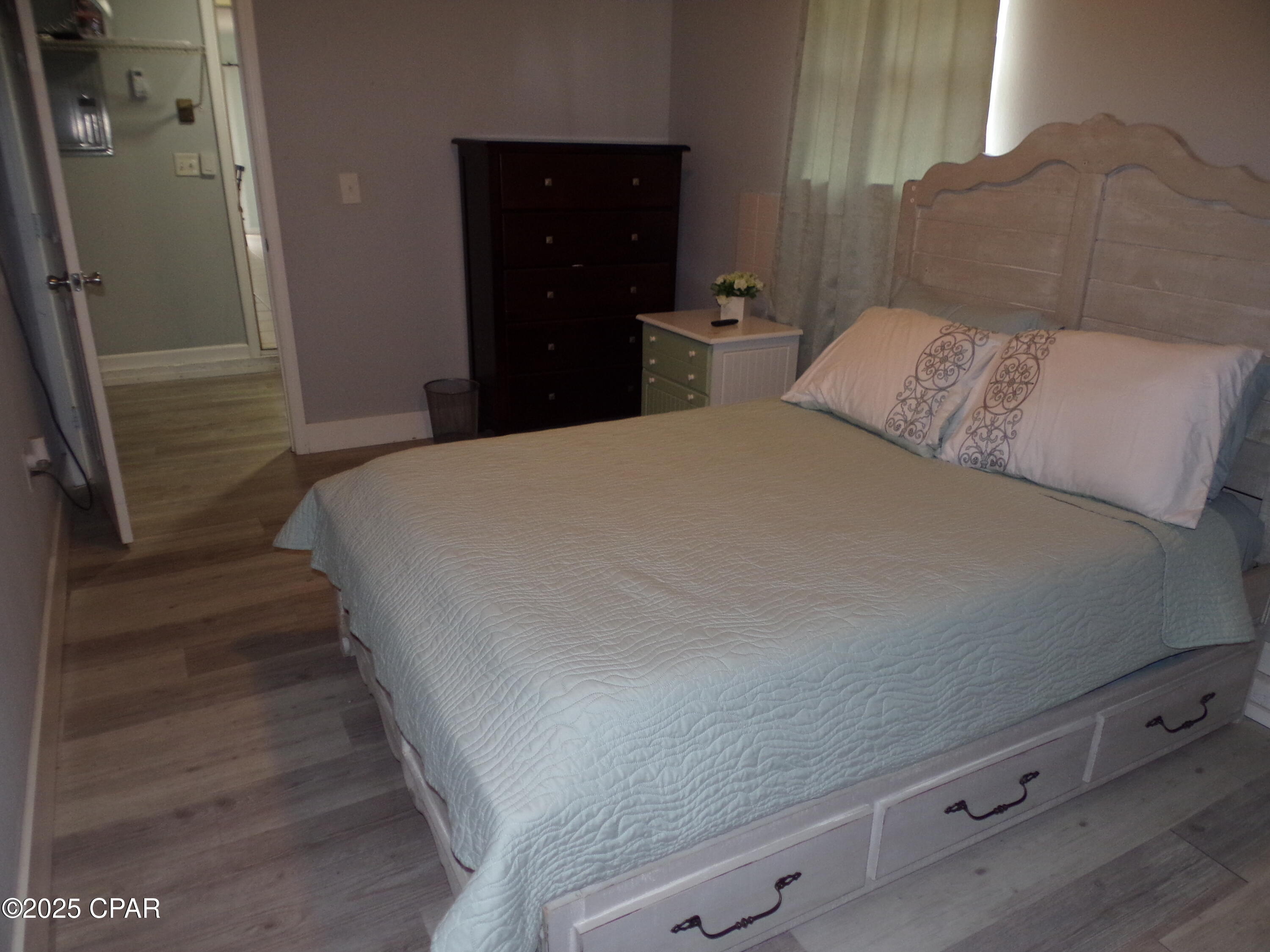 Image 13 For 601 Dolphin Drive