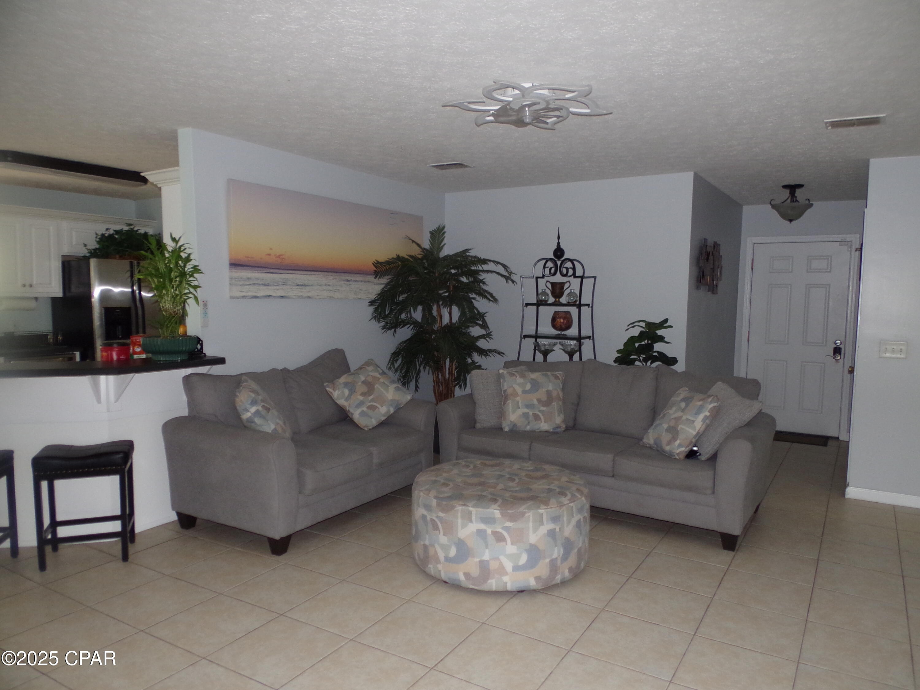 Image 4 For 601 Dolphin Drive