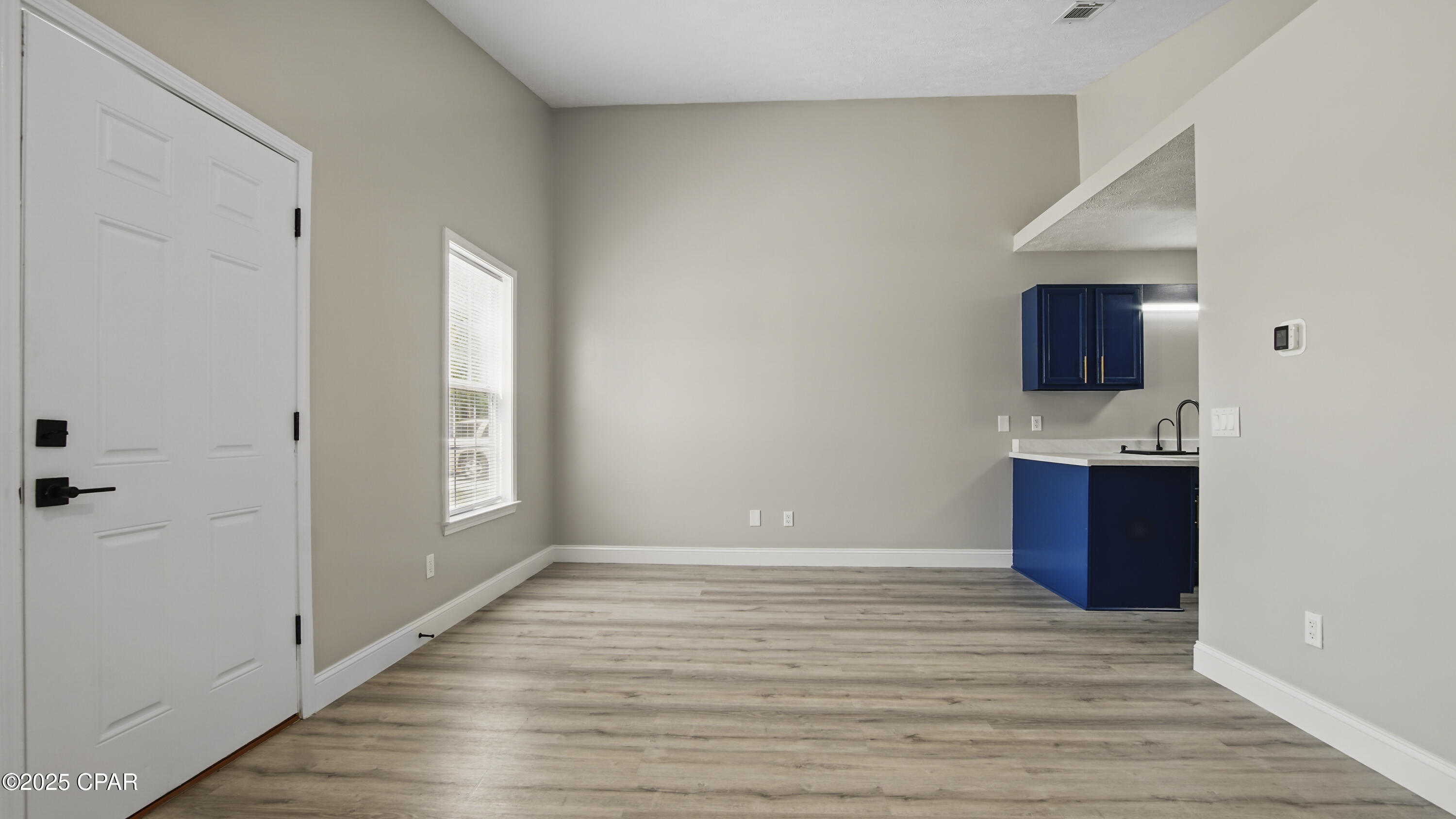 Image 14 For 9020-9022 Houston Street