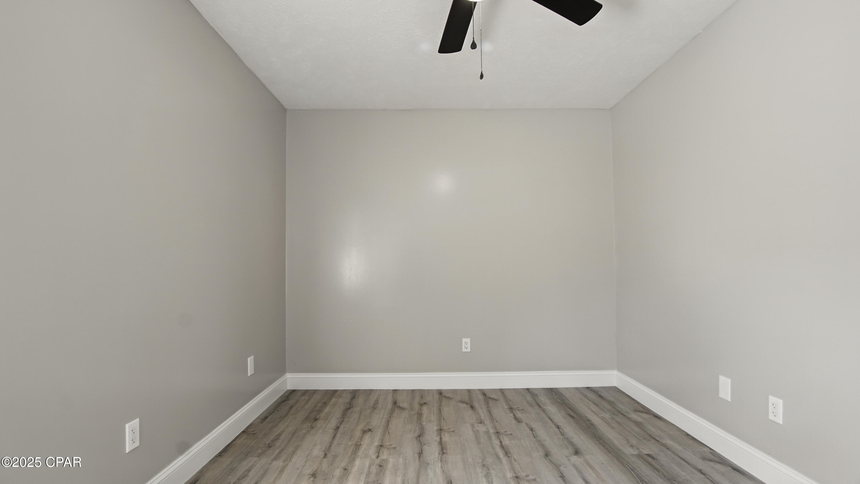 Image 31 For 9020-9022 Houston Street