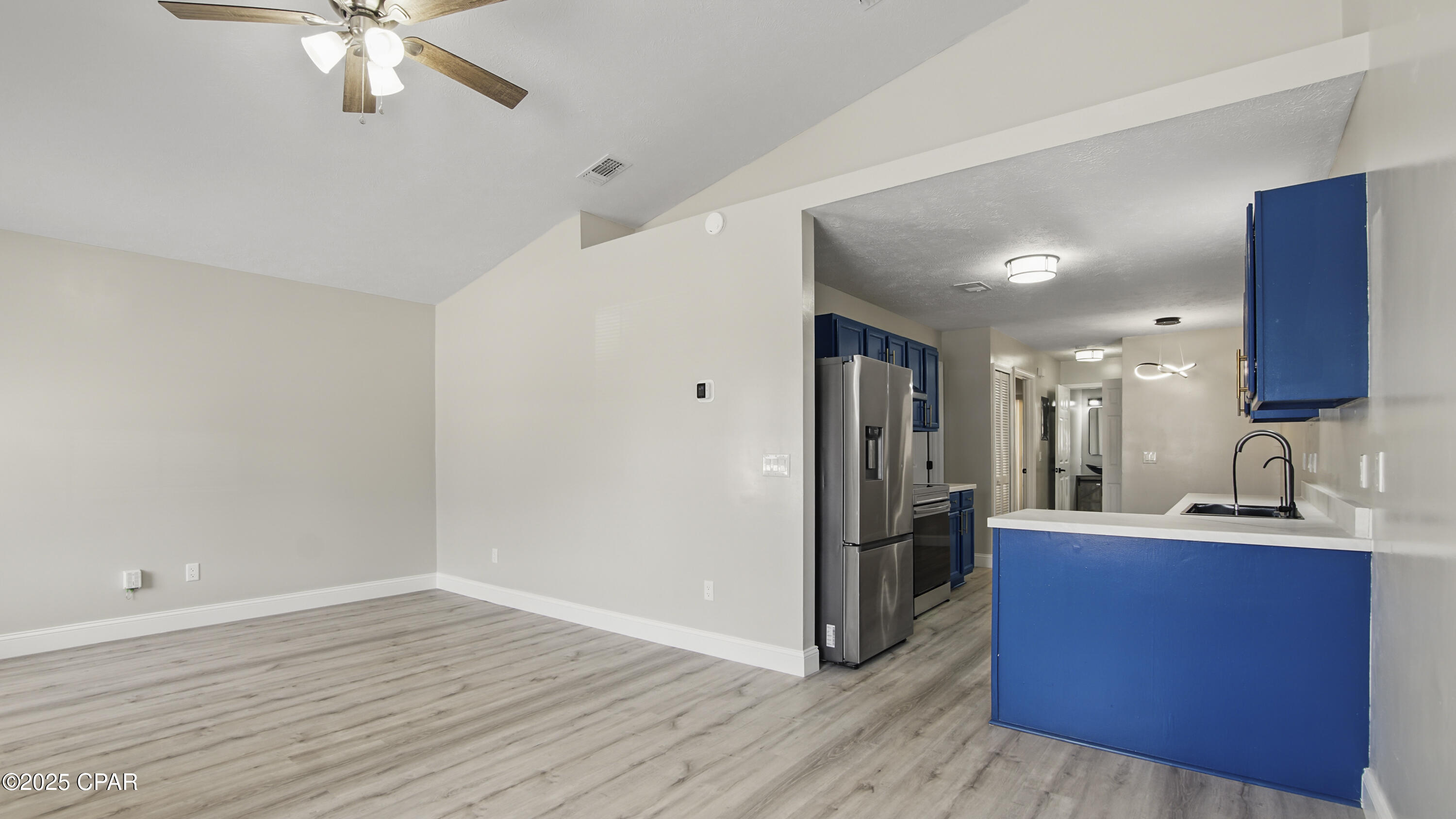 Image 40 For 9020-9022 Houston Street