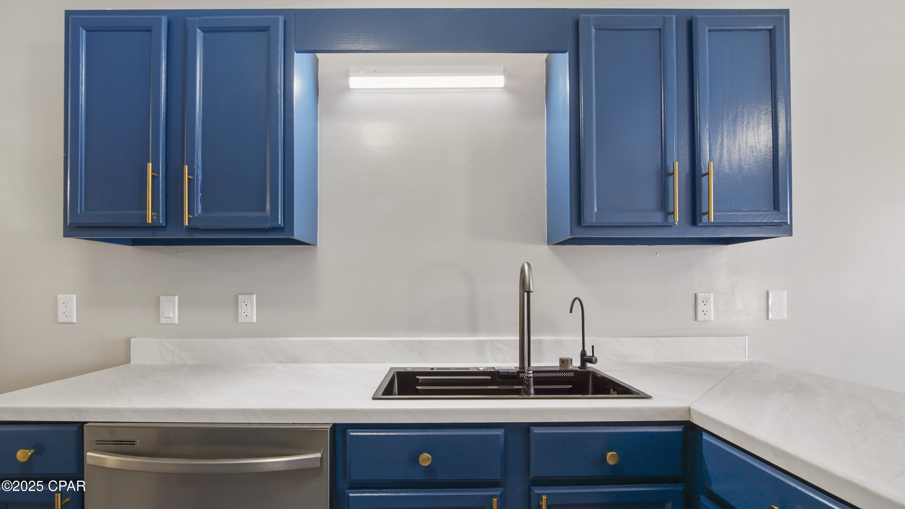 Image 43 For 9020-9022 Houston Street