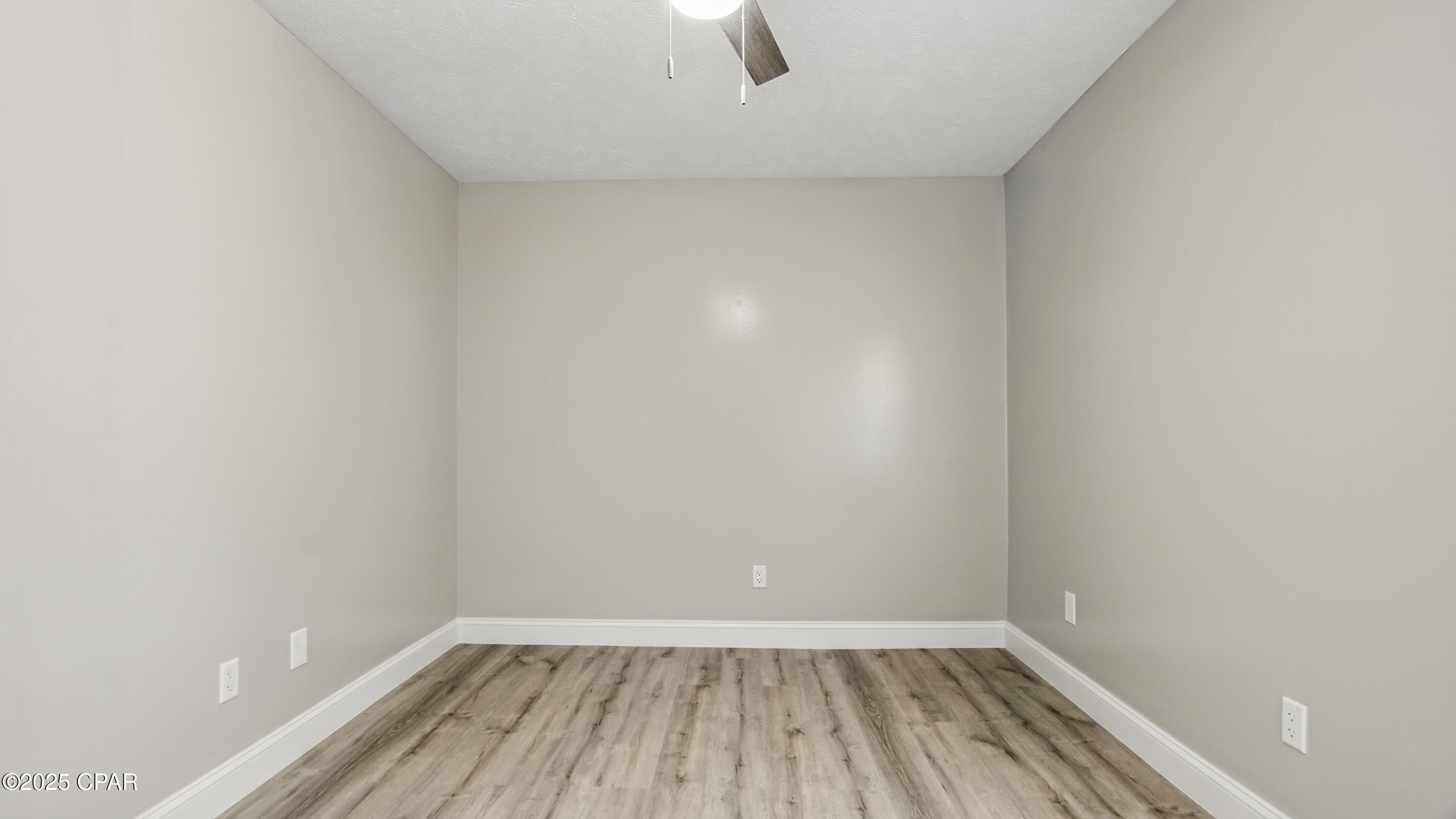 Image 49 For 9020-9022 Houston Street