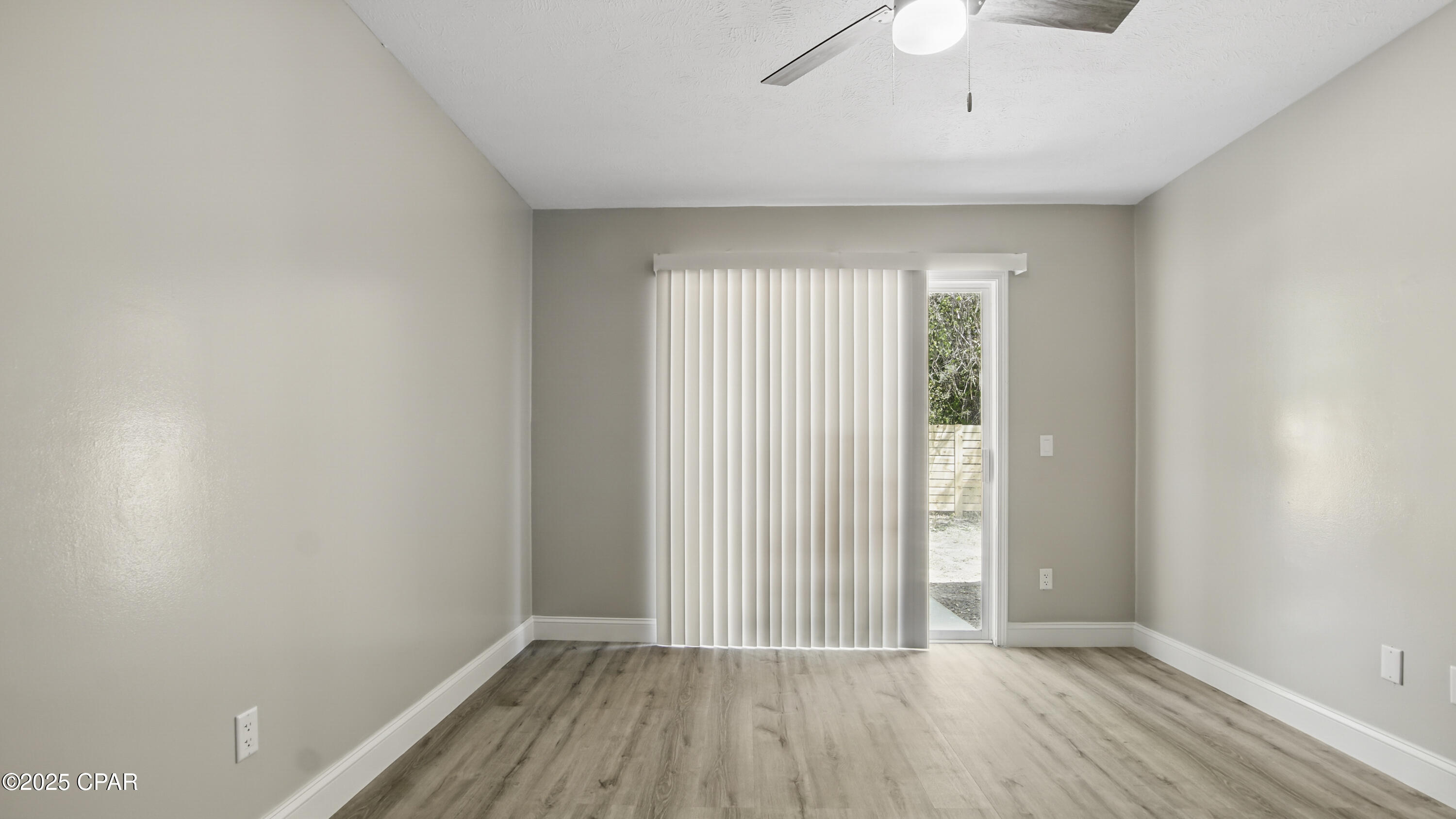 Image 54 For 9020-9022 Houston Street